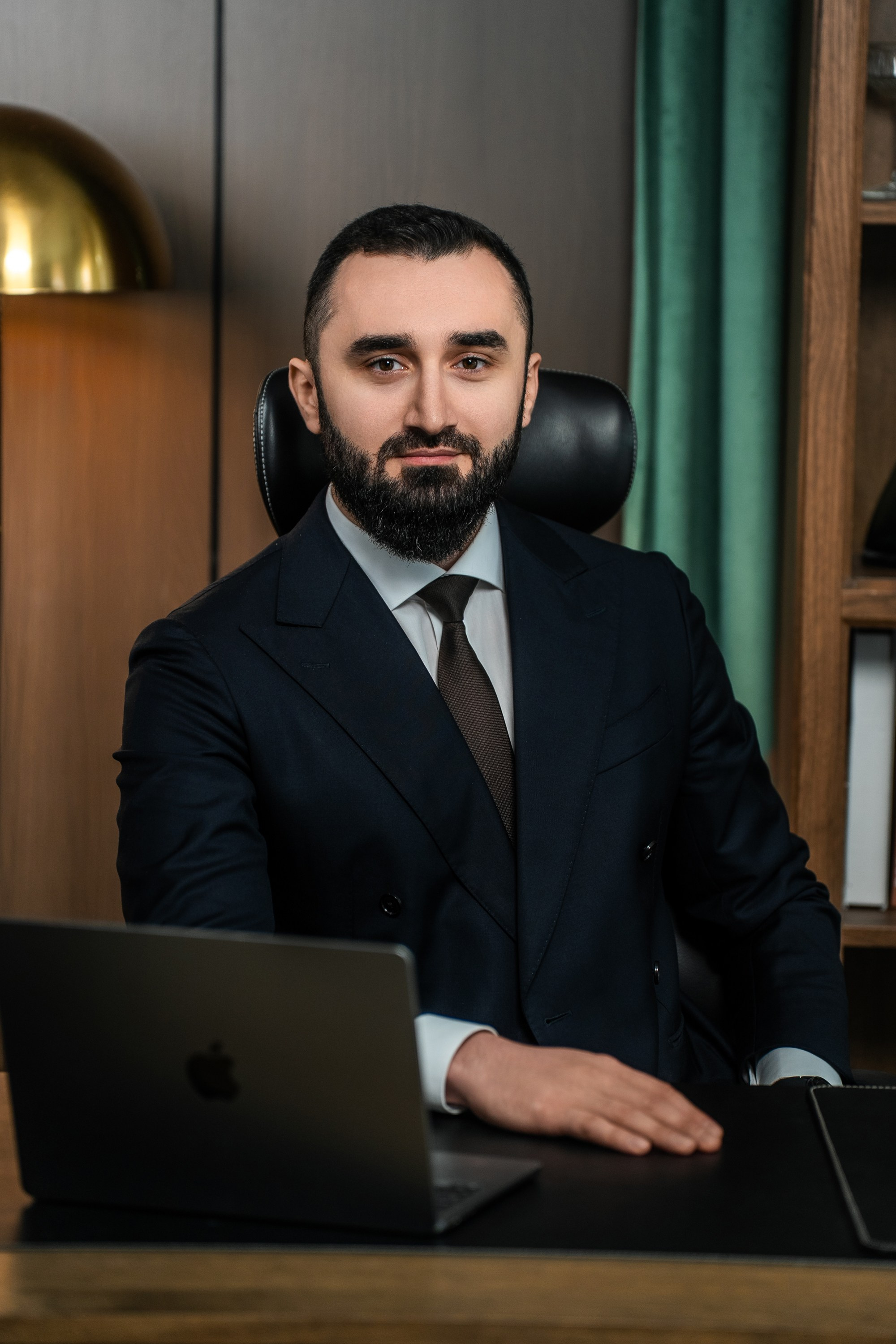 Команда. Portrait photographer Moscow, UAE, Oleg Koshmarov