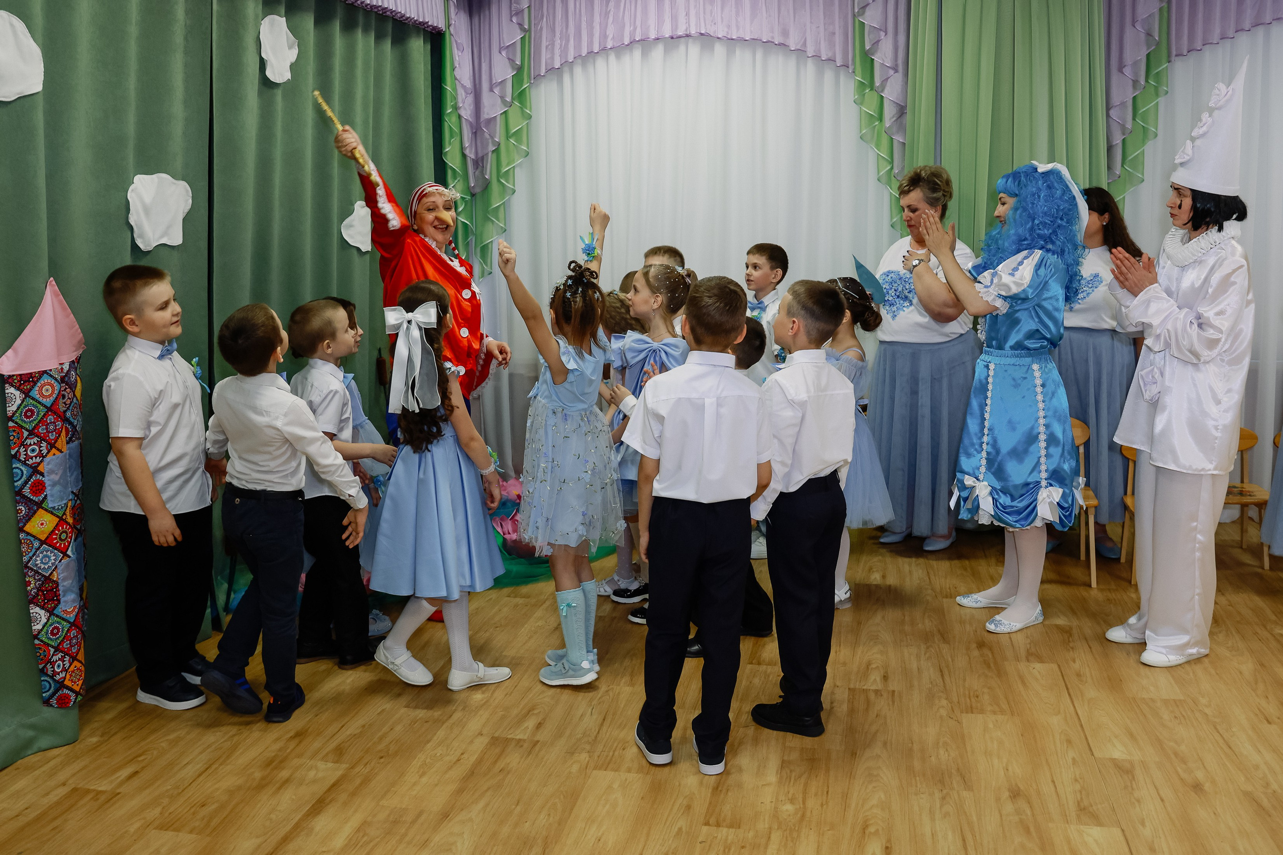 Выпускной в дет саду 326. Фотограф Юлия Мальцева