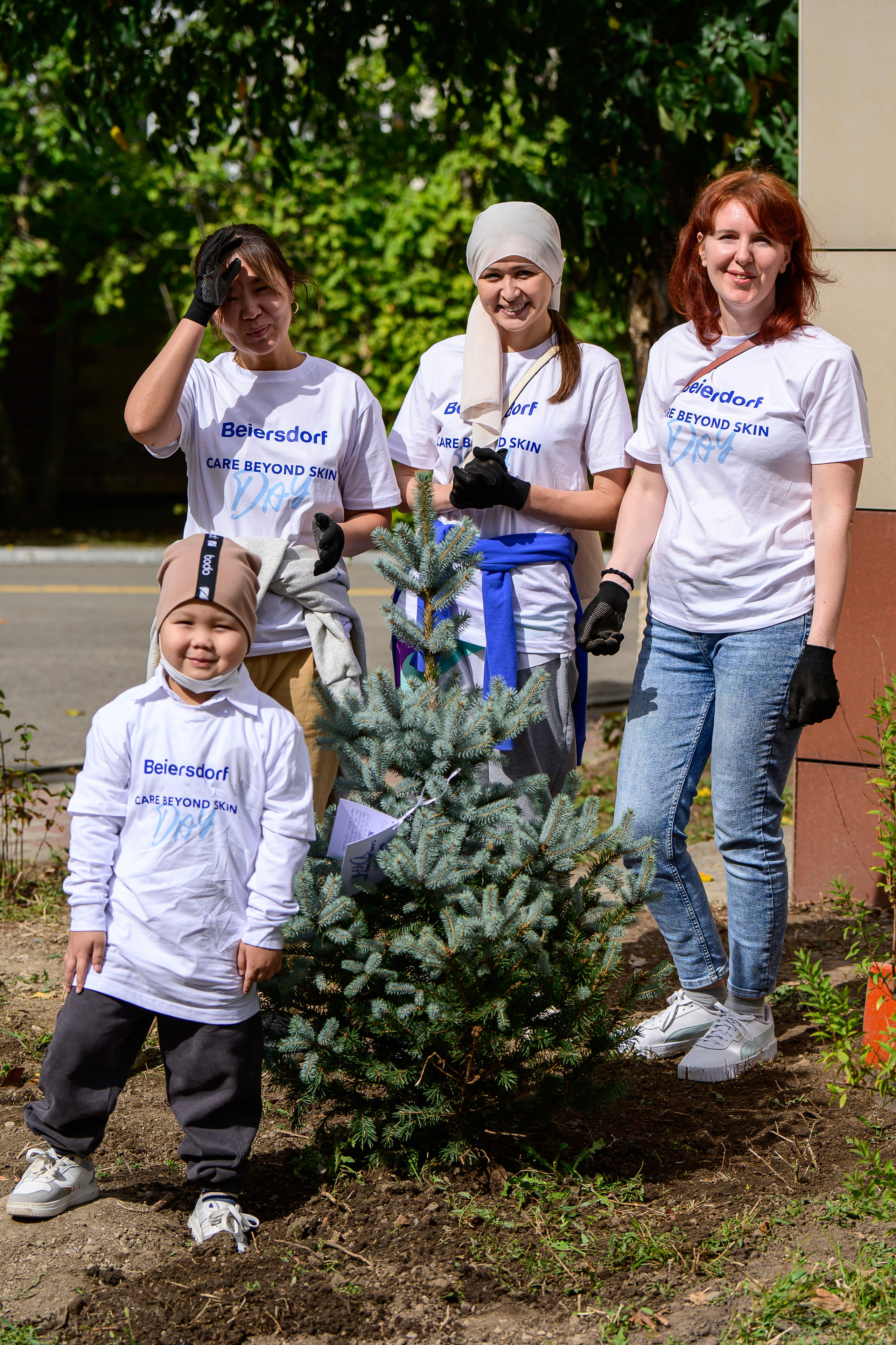 Фотосъемка мероприятия Благотворительная акция «Центре Педиатрии» Care Beyond Skin Day. Фотограф в Алматы Егор Поленов