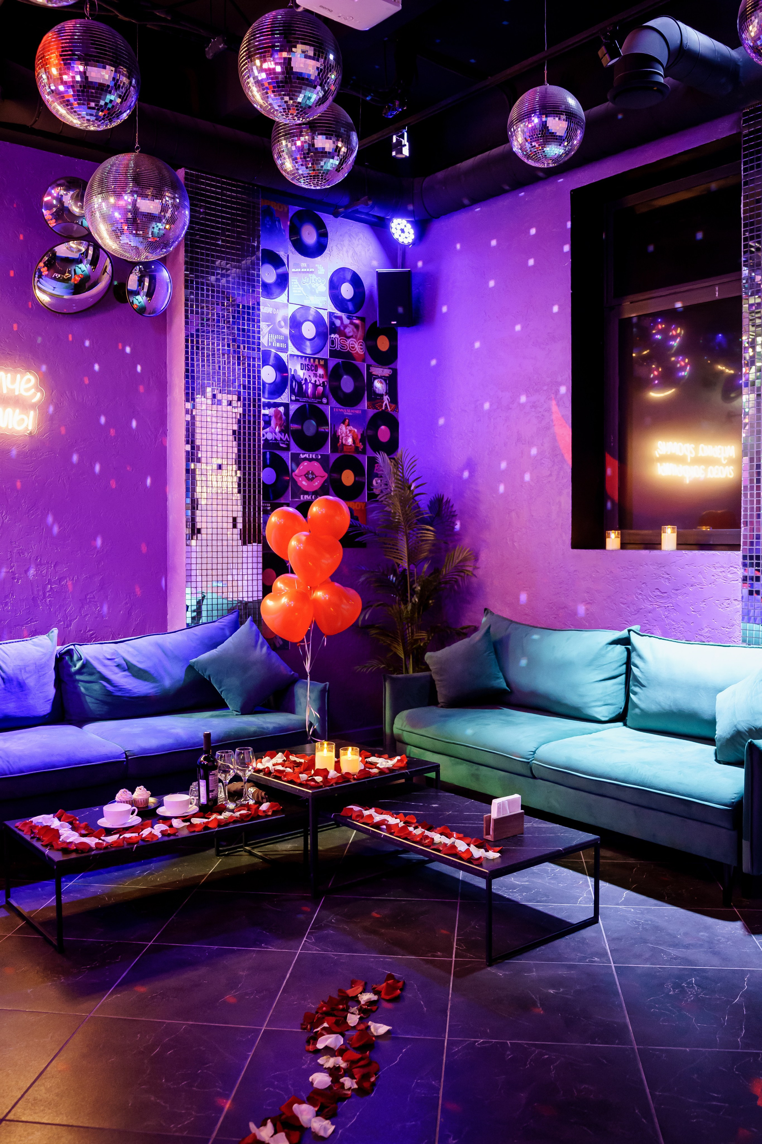 Интерьеры, стенды. Фотограф и видеограф в Москве и Московской области Мария Вишня