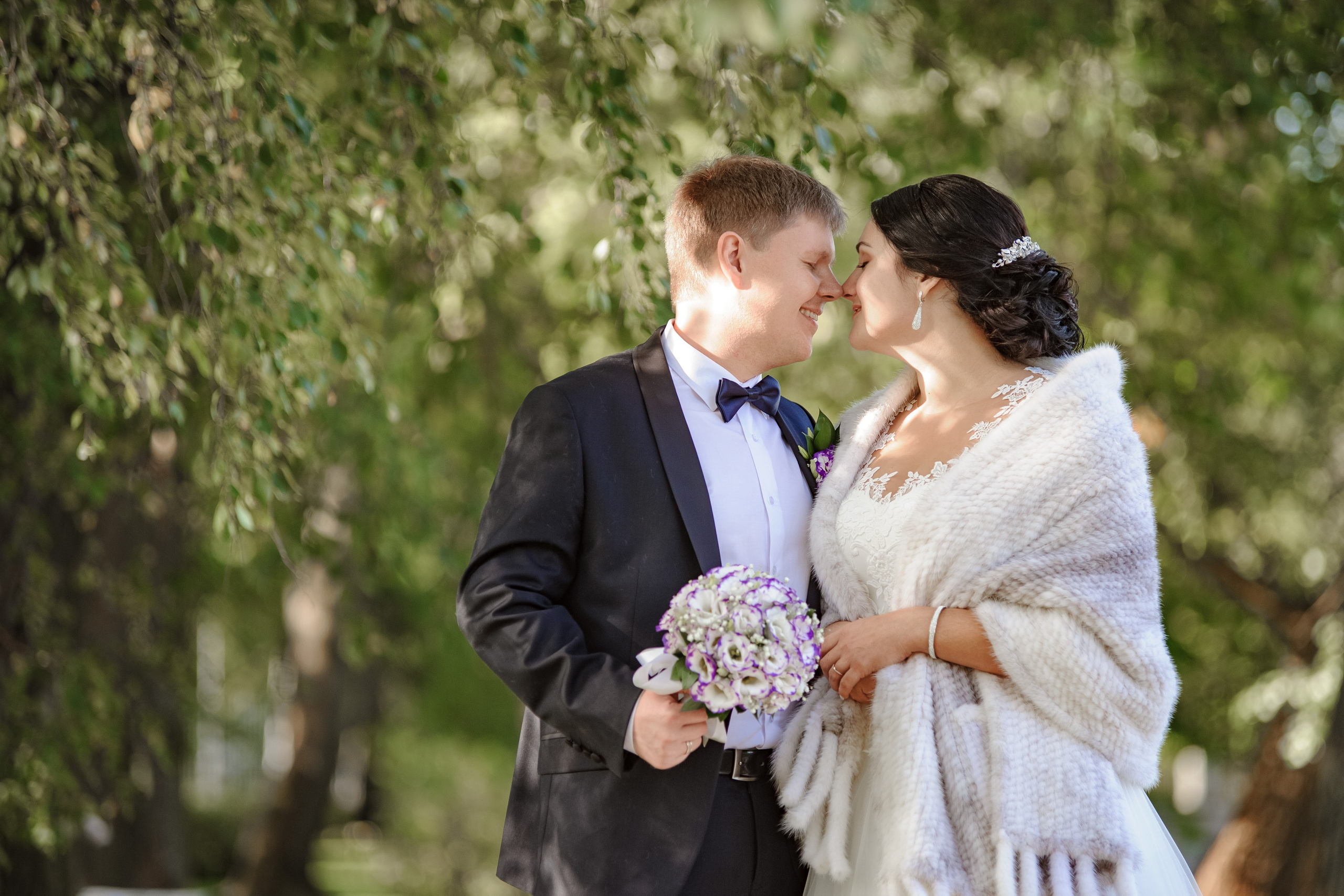 Свадебная фотосессия в Пушкине от 5000 рублей.