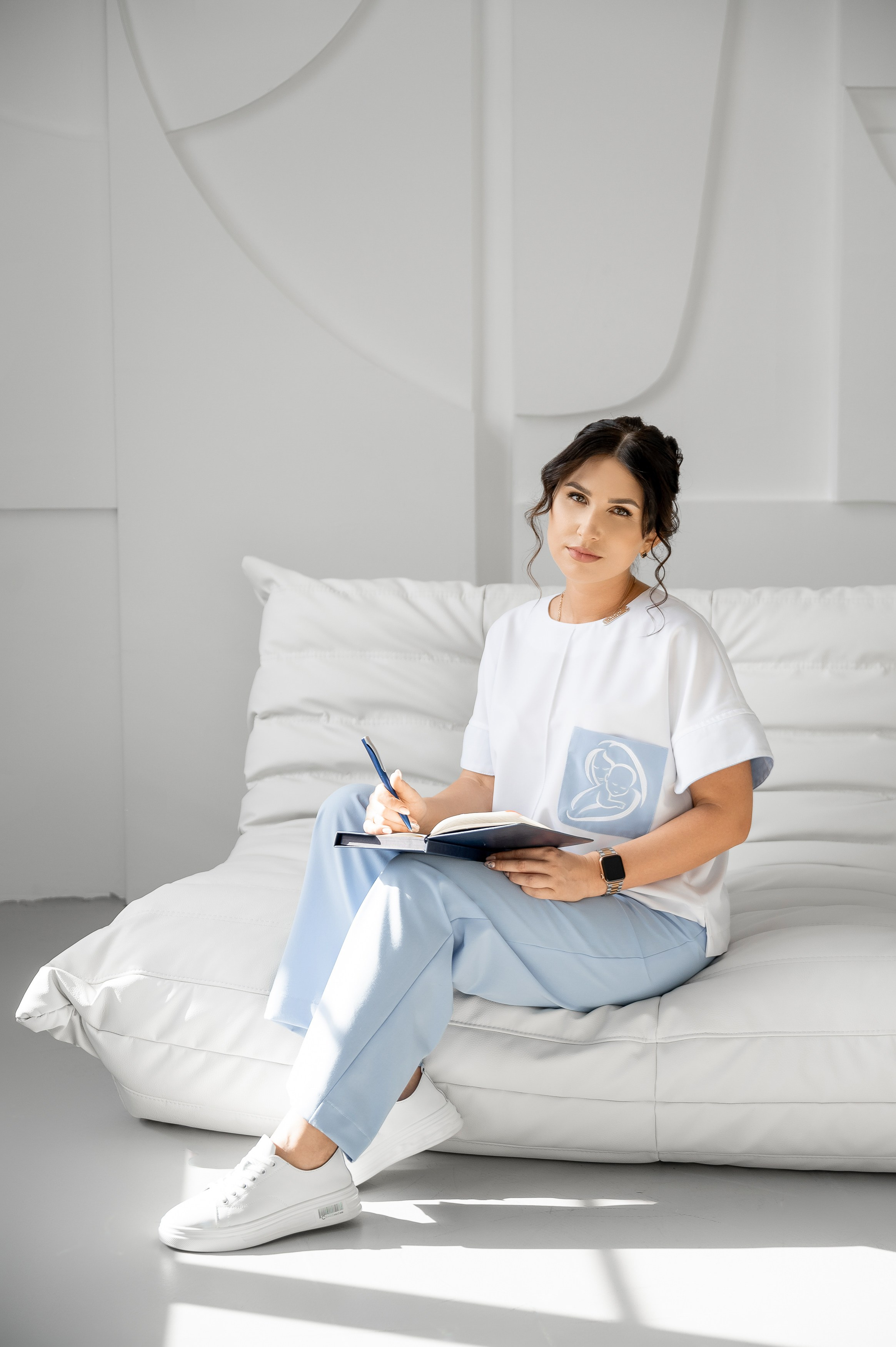 Зав. отделением ОПННД, врач-неонатолог Зубова Екатерина Викторовна. Свадебный, семейный и репортажный фотограф. Брянск. Эльвира Голенкова