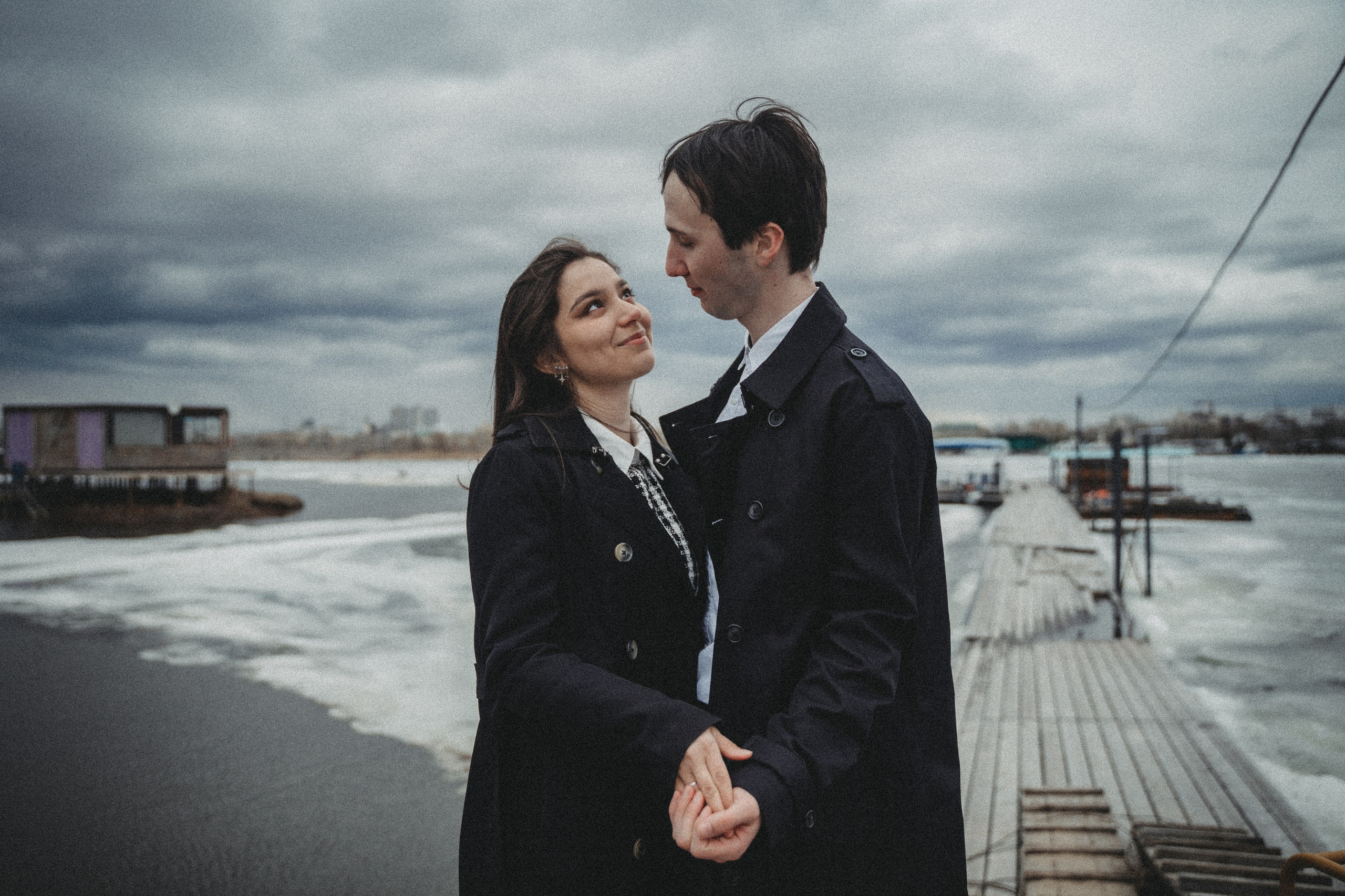 Азат и Маня. Главная