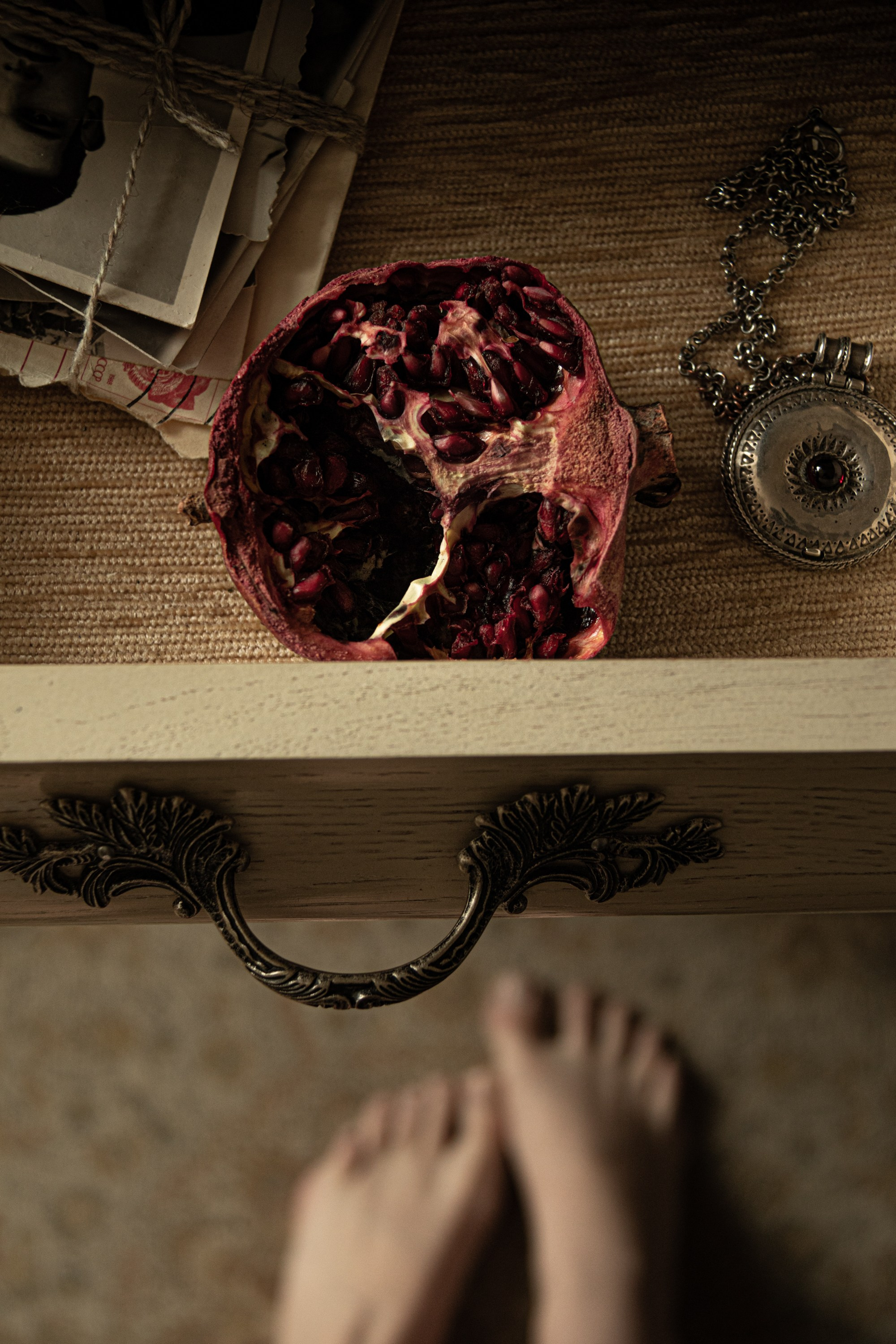 «Мне было довольно того, что твой плащ висел на гвозде». Свадебный и женский фотограф Акимова Мария Akmmarie Москва