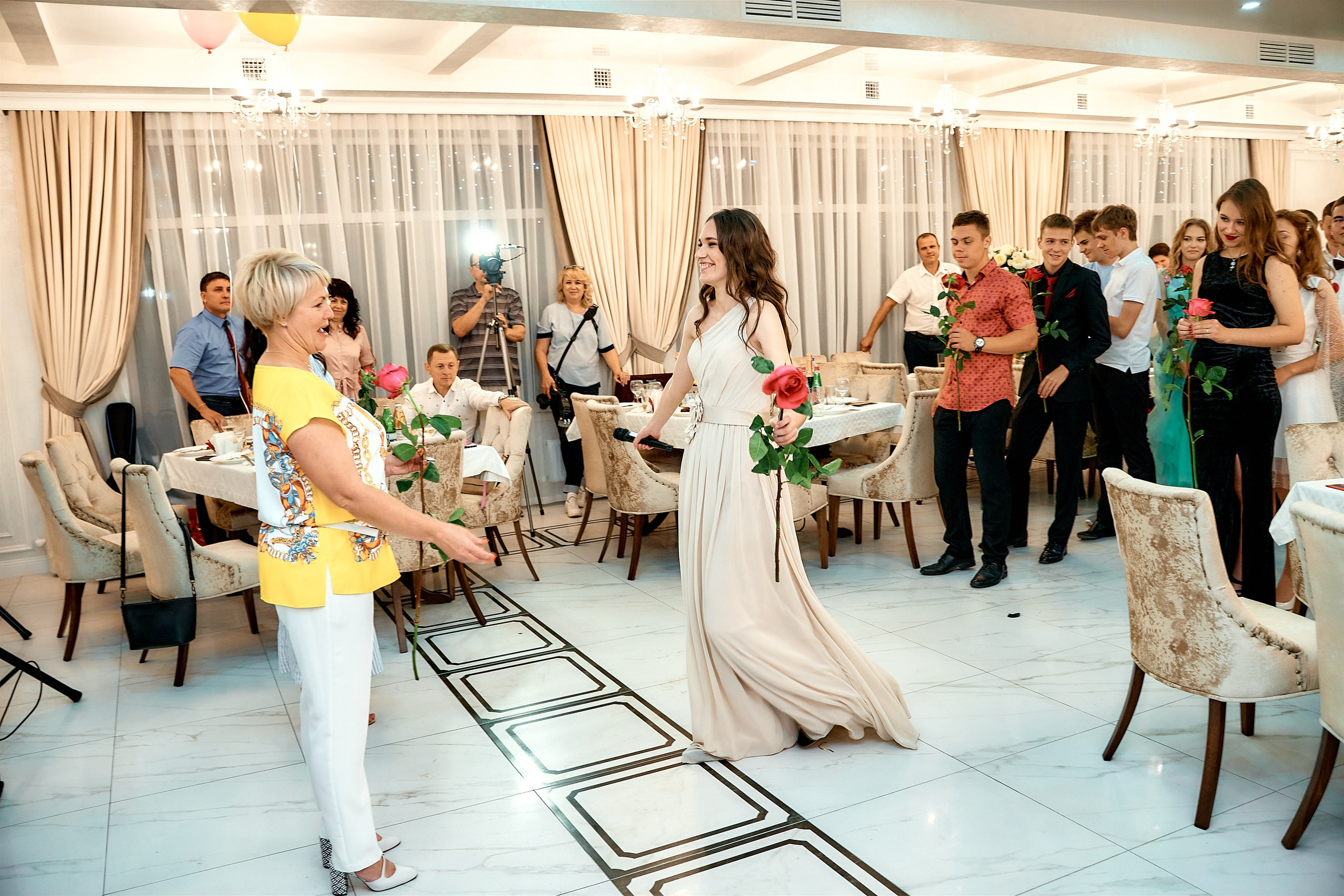 Фотосессия Выпускной. Последний звонок. Краснодар. Крым. Петр Ступень. Свадебное, семейное фото и видео. Москва. Краснодар