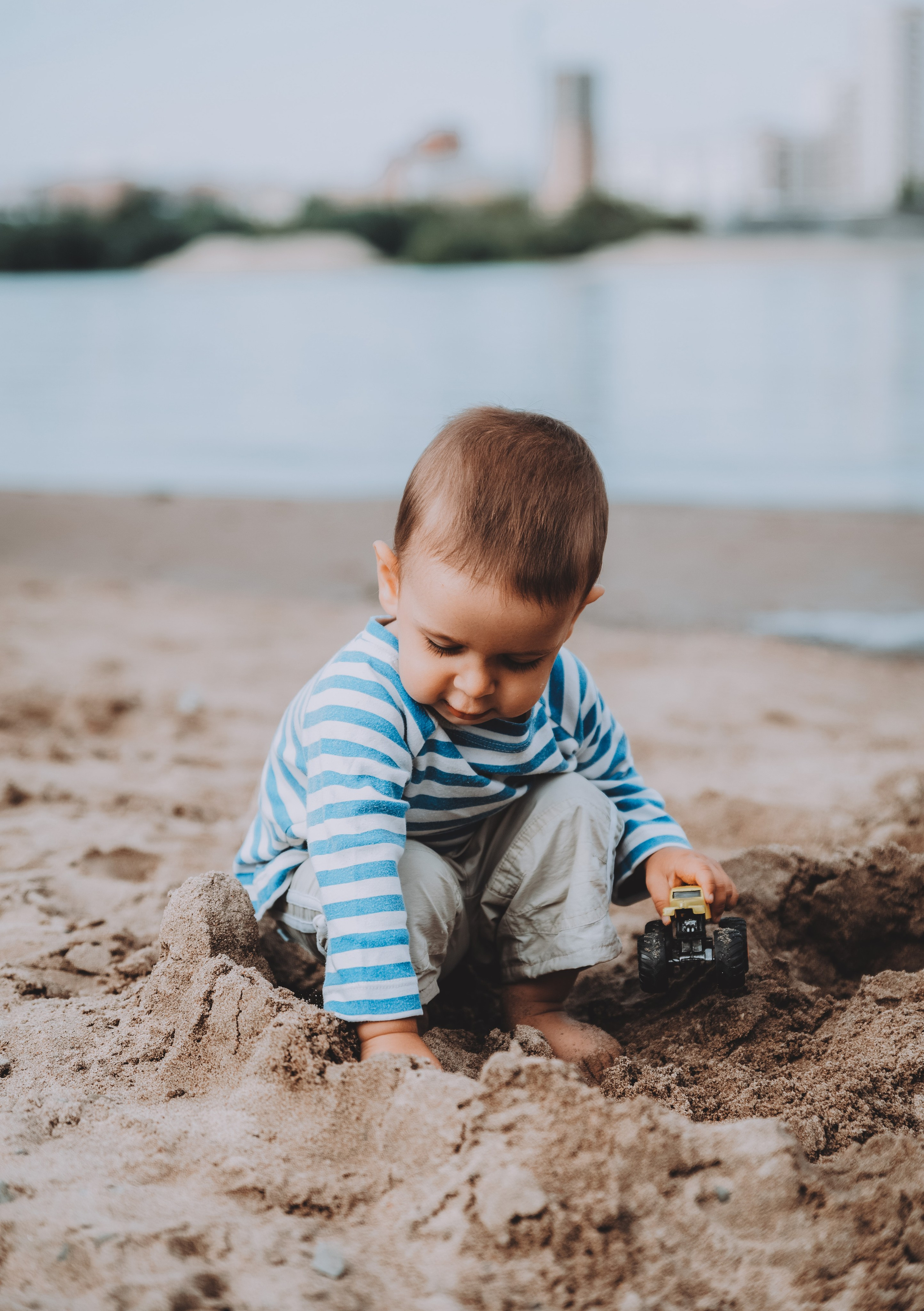 Семья у реки. Фотограф в Новосибирске