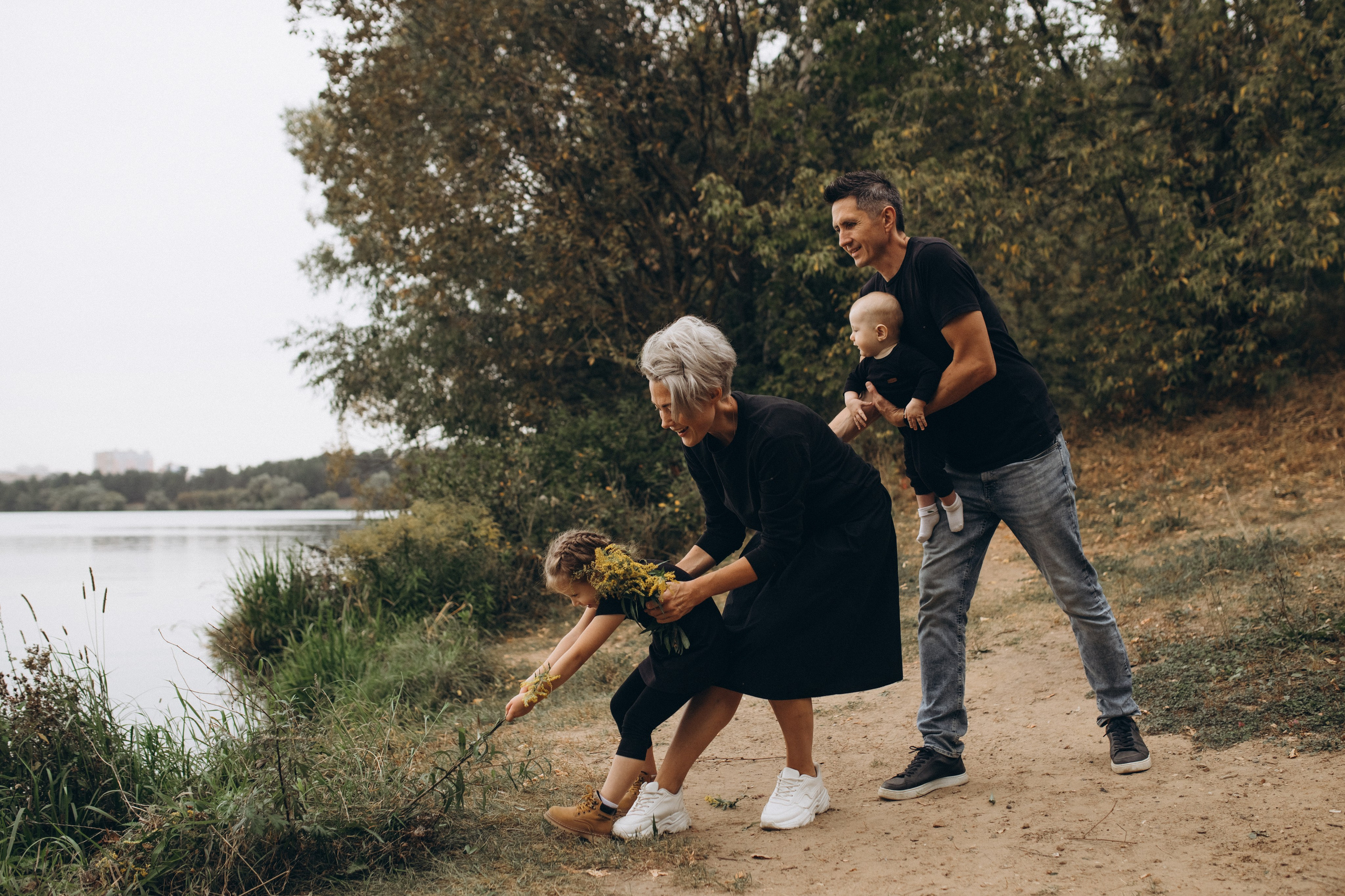 Таня, Ринат, Саша, Марат. Фотограф Людмила Оюн