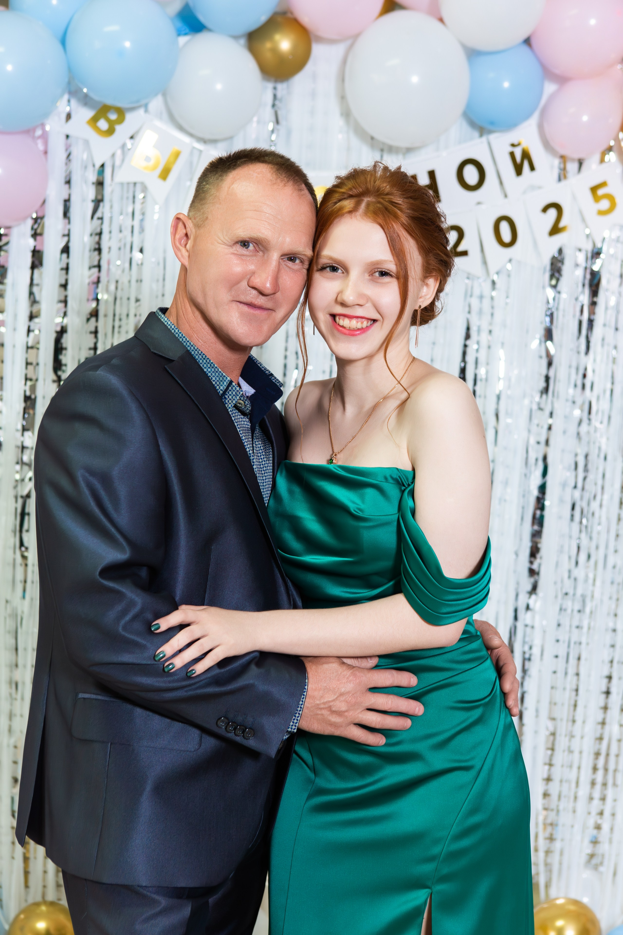 ФОТОСЕССИЯ С РОДИТЕЛЯМИ ВЫПУСКНОЙ 2025 9 ШКОЛА Г.МЦЕНСК. Профессиональный фотограф в Мценске и Орловской области