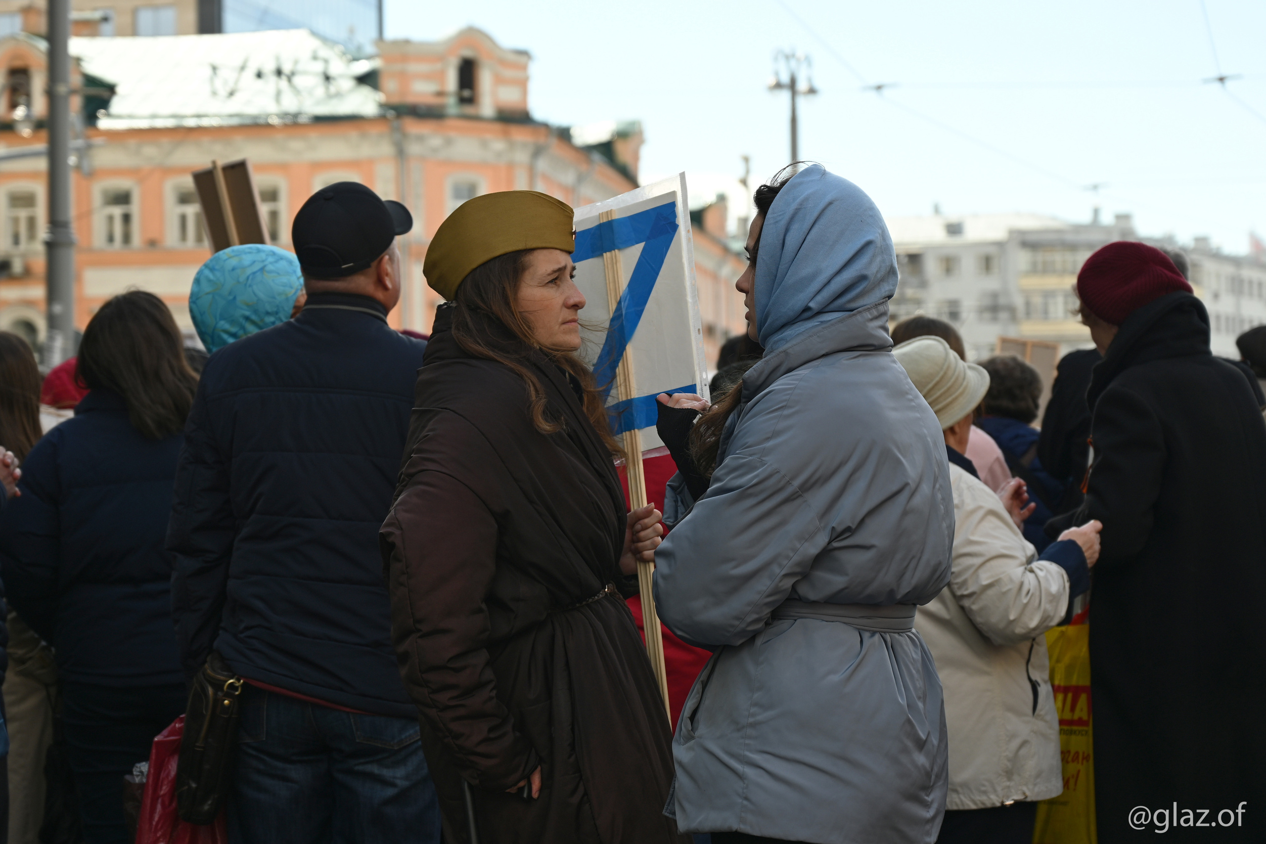 Бессмертный полк. 9-е мая 2022 года. Фотограф Москва Александр Глазов