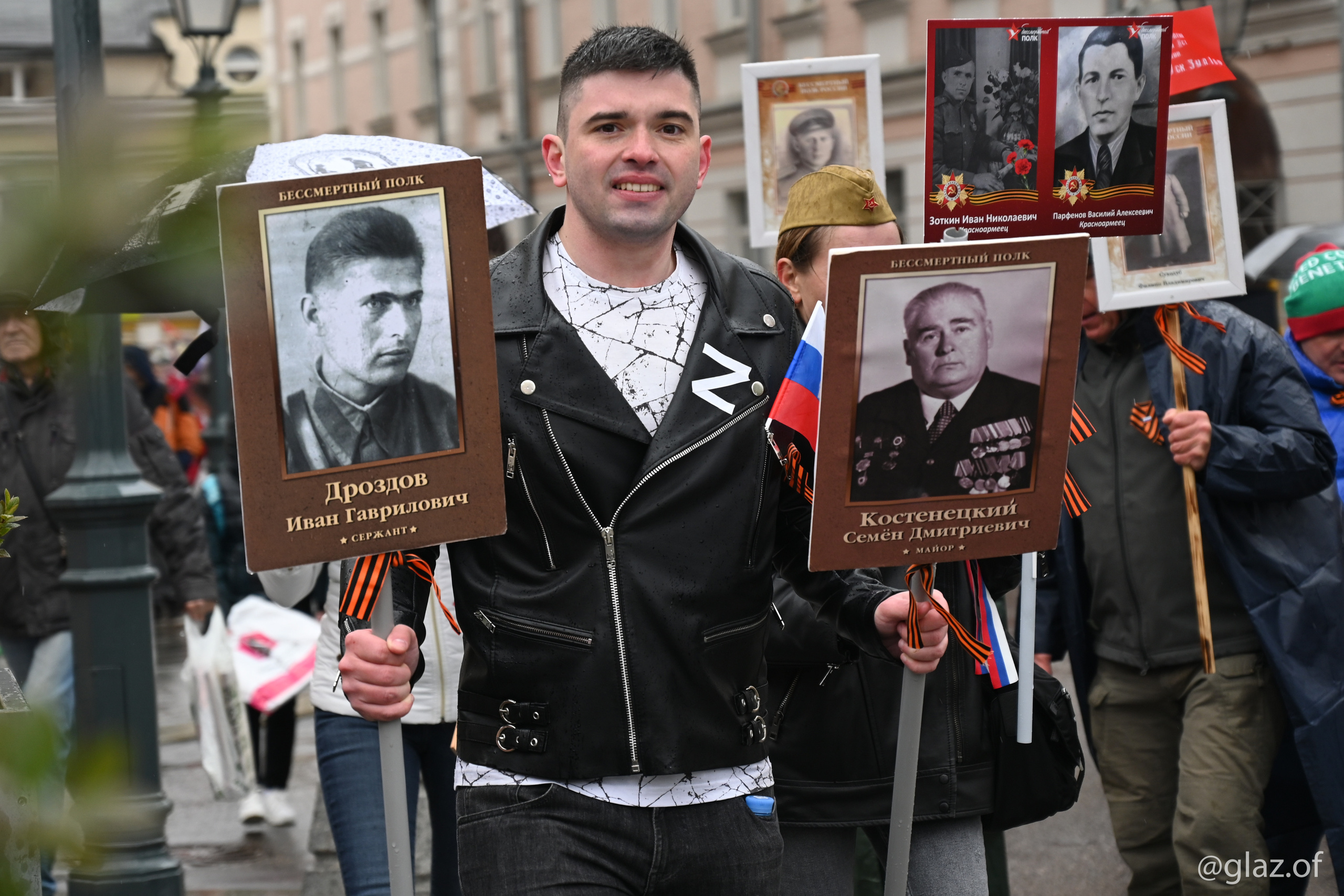 Бессмертный полк. 9-е мая 2022 года. Фотограф Москва Александр Глазов