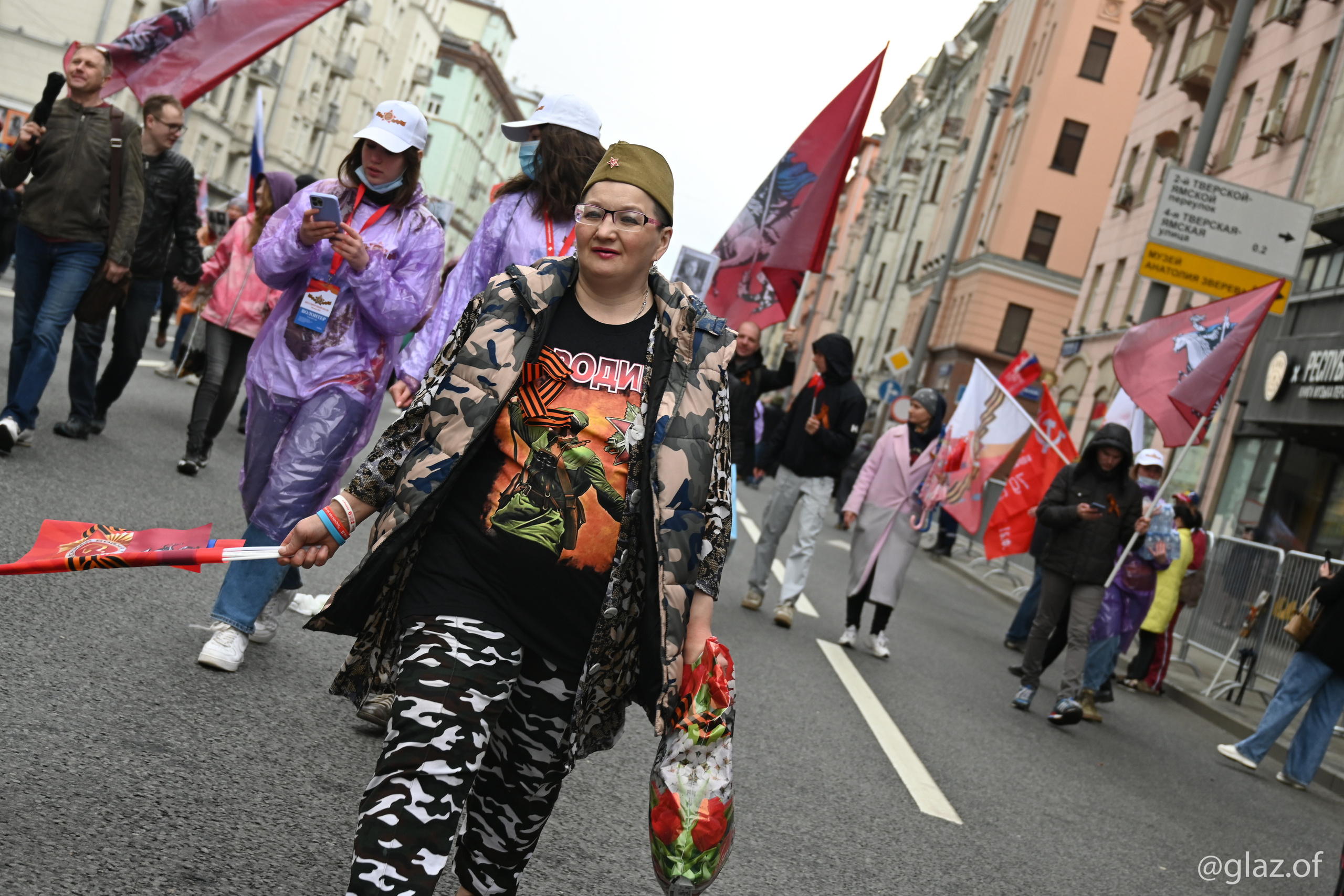 Бессмертный полк. 9-е мая 2022 года. Фотограф Москва Александр Глазов