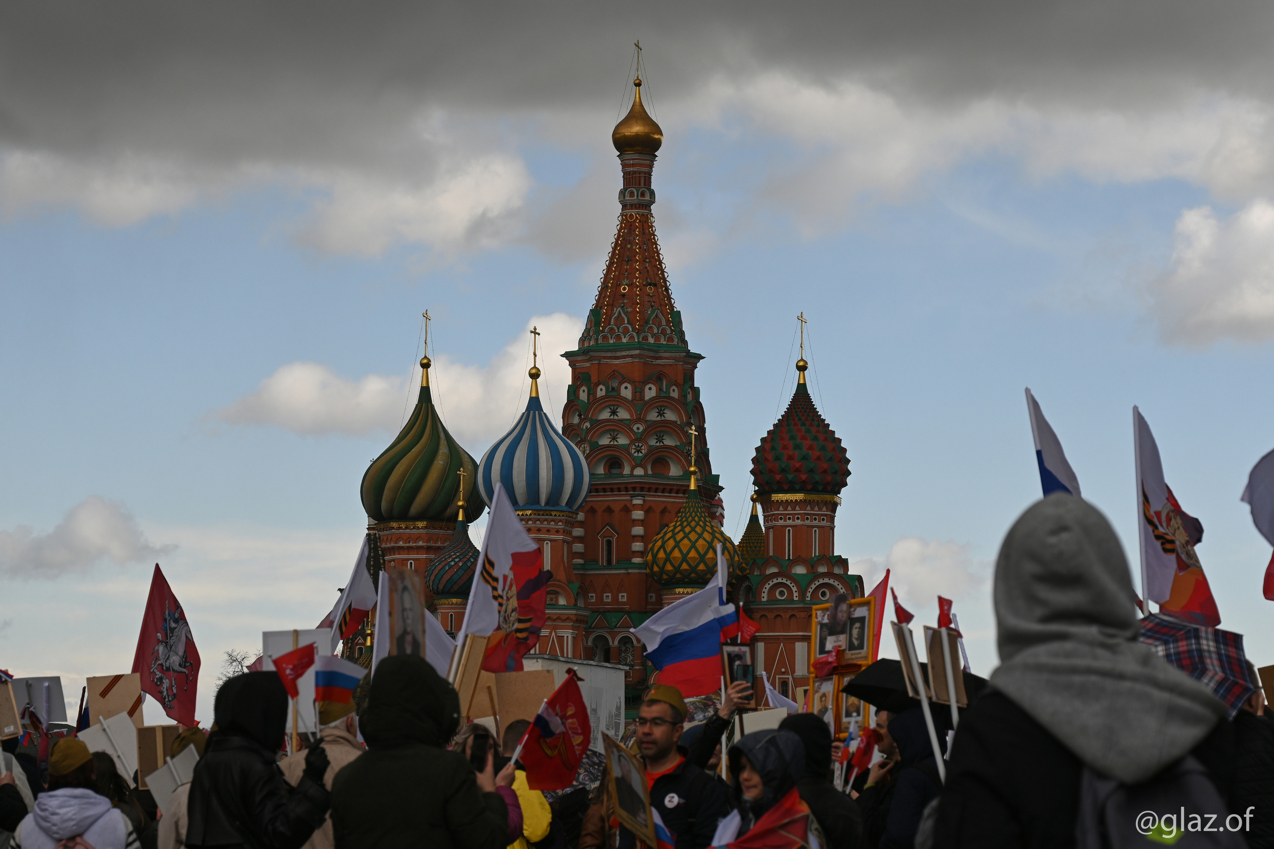 Бессмертный полк. 9-е мая 2022 года. Фотограф Москва Александр Глазов