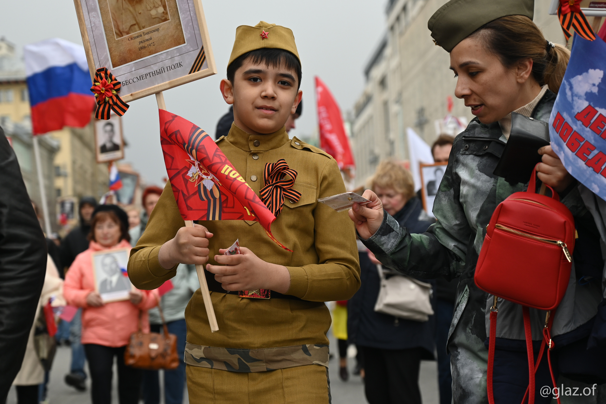 Бессмертный полк. 9-е мая 2022 года. Фотограф Москва Александр Глазов