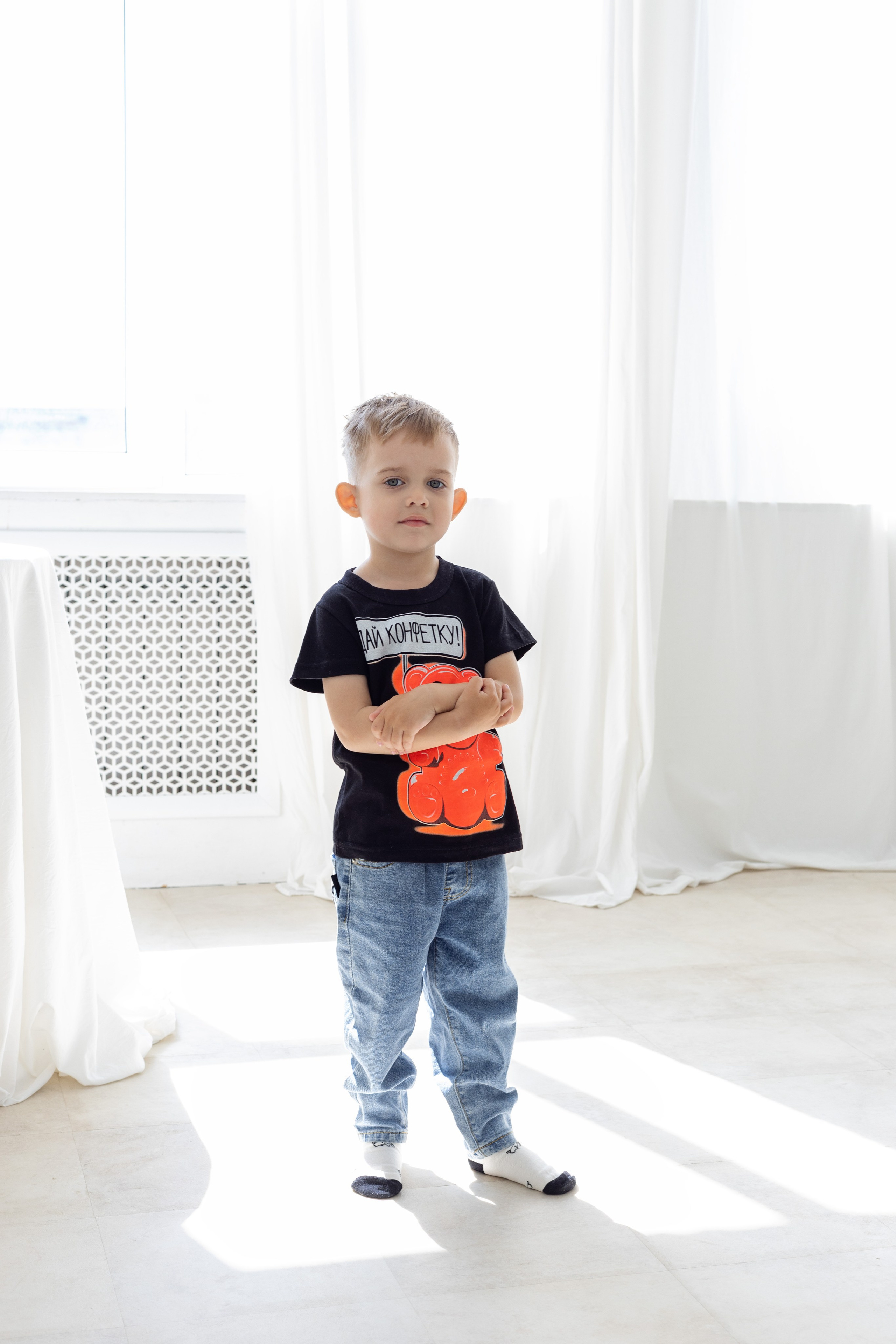 Семейная фотосессия в студии (Михаил, Крестина и Макар). Женский фотограф в Орске Новотроицке Динара Долганова