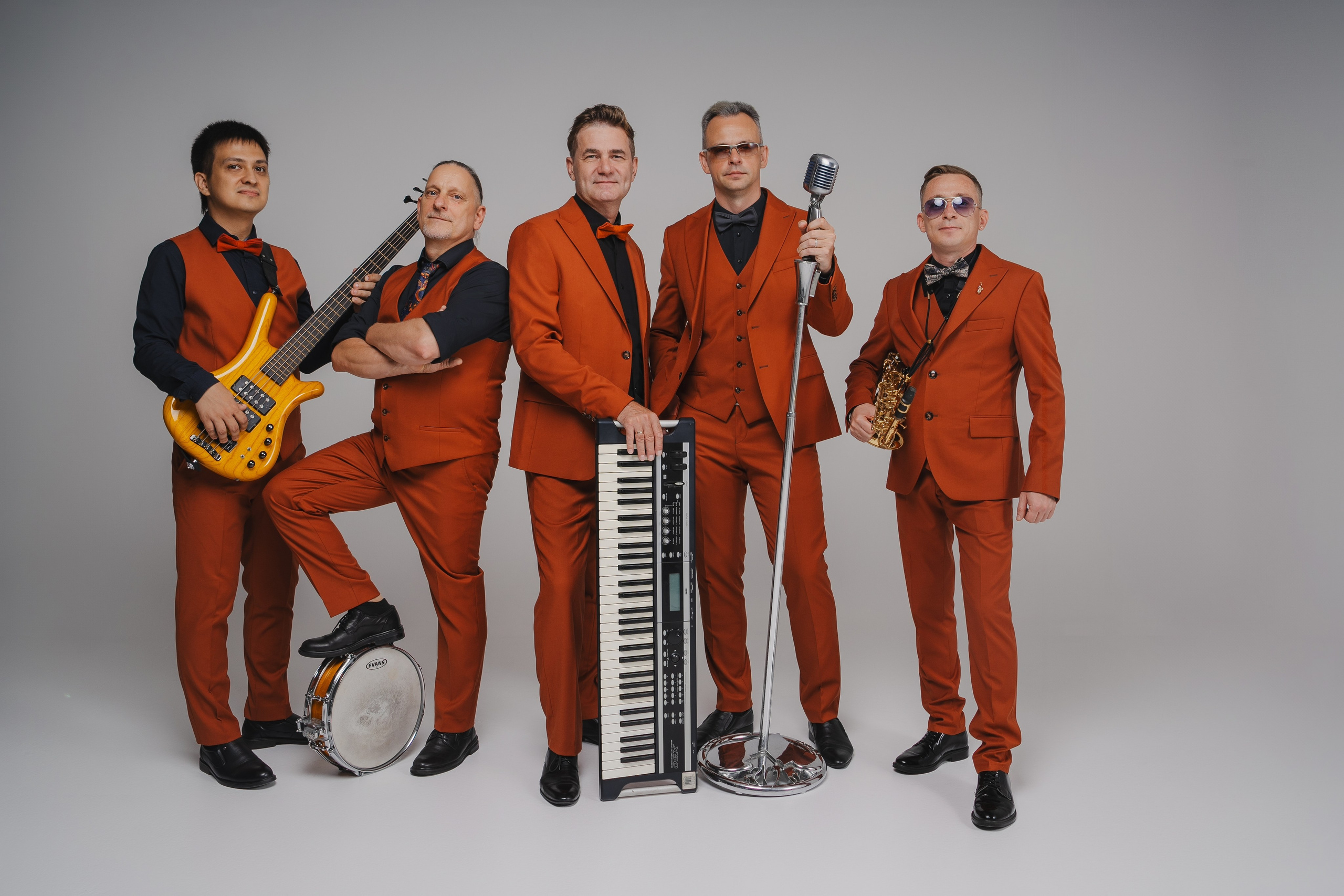 Briolin Light Orchestra. Главная