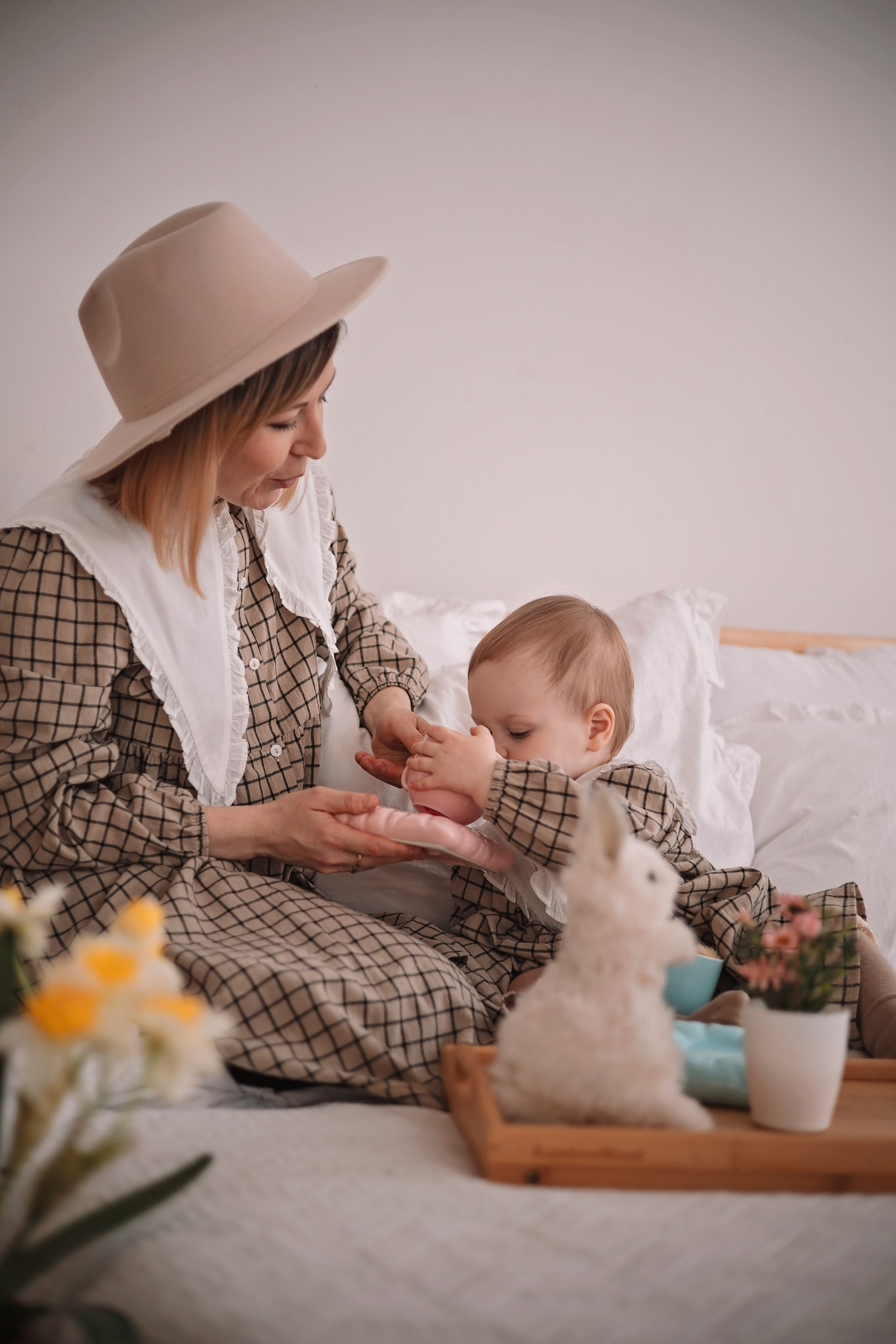 Мира и Мама