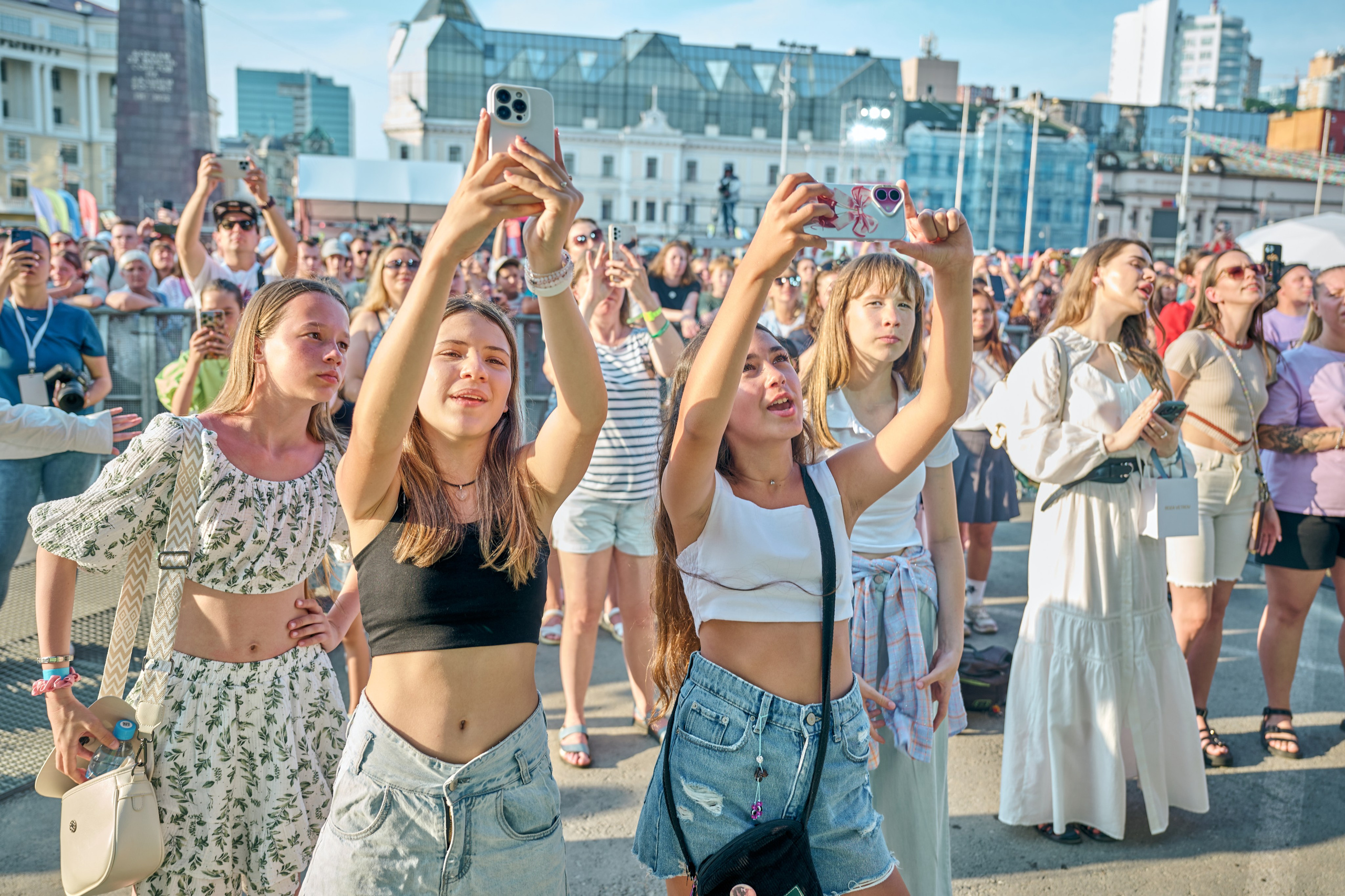 День молодежи вечерняя программа. Профессиональный репортажный фотограф Инесса Иминова