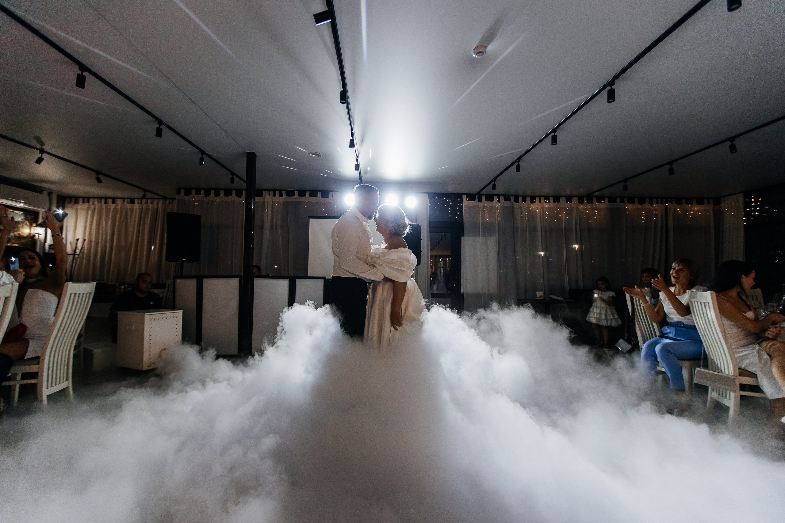 Выездная регистрация и банкет. Свадебный и семейный фотограф Ростова-на-Дону Ирина Бондарева