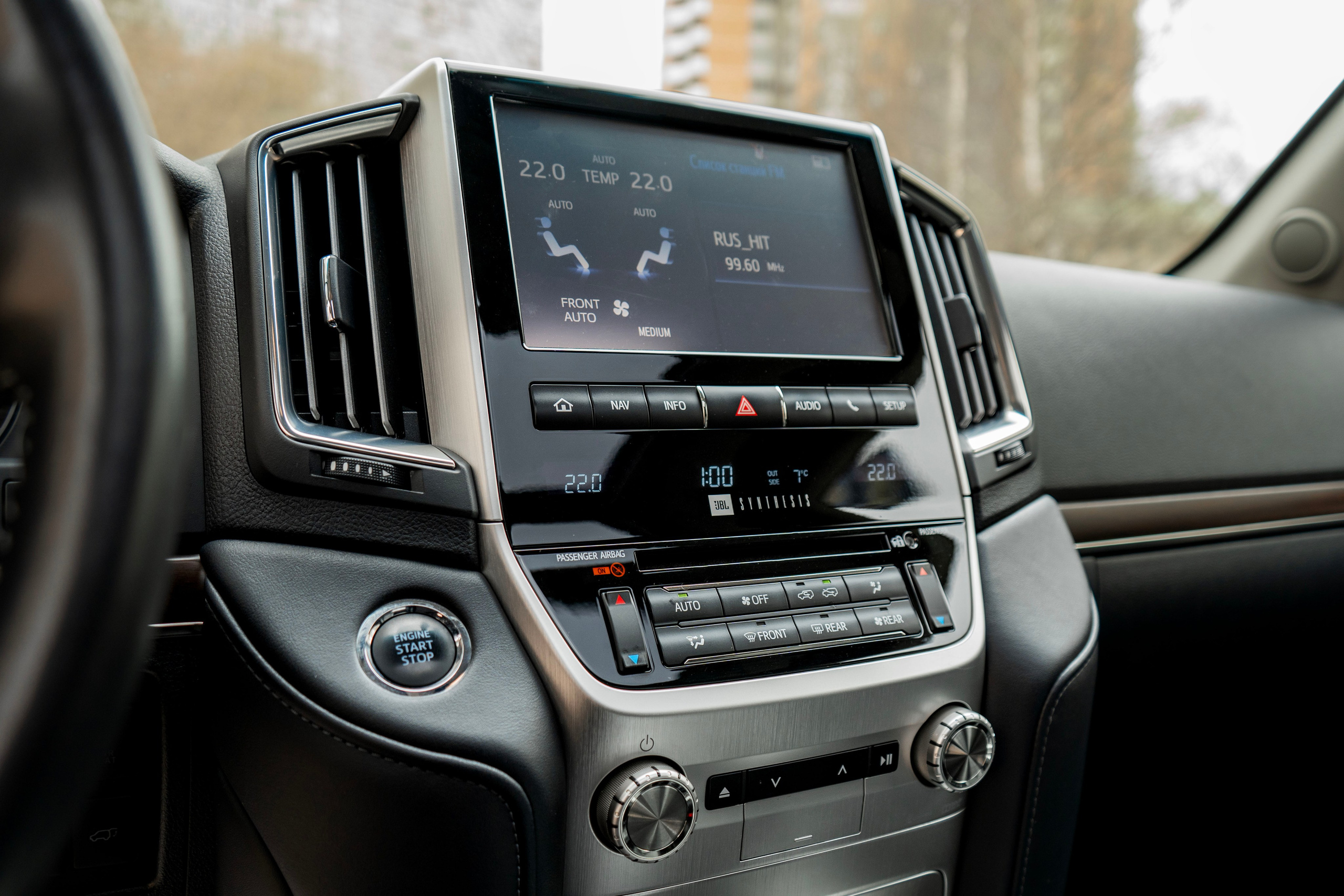 Toyota Land Cruzer 200