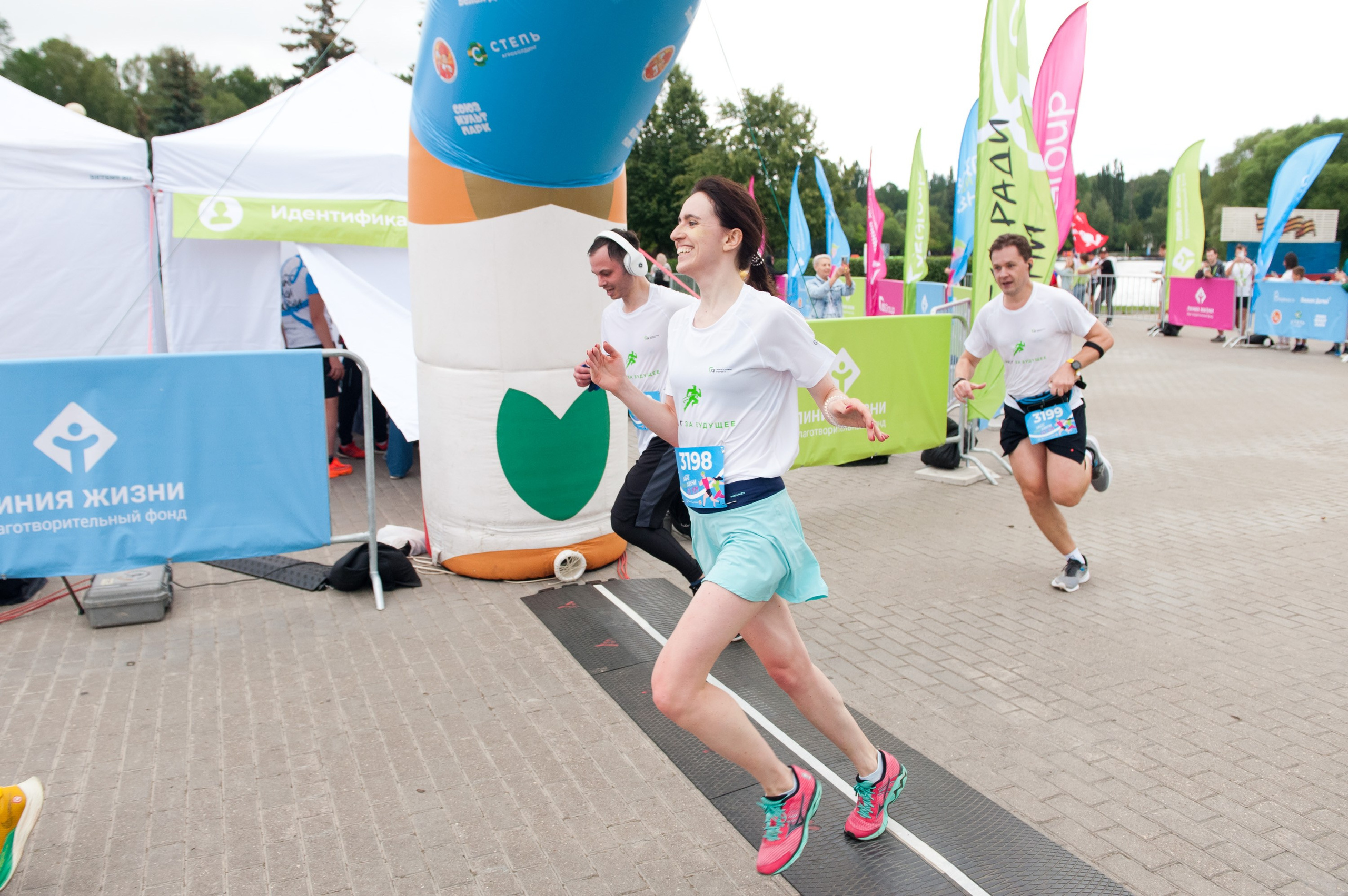 Корпоративное. Забег X5 Retail Group. Репортажный фотограф и видеограф Слава Думчев. Тимбилдинги, отчетники, корпоративы