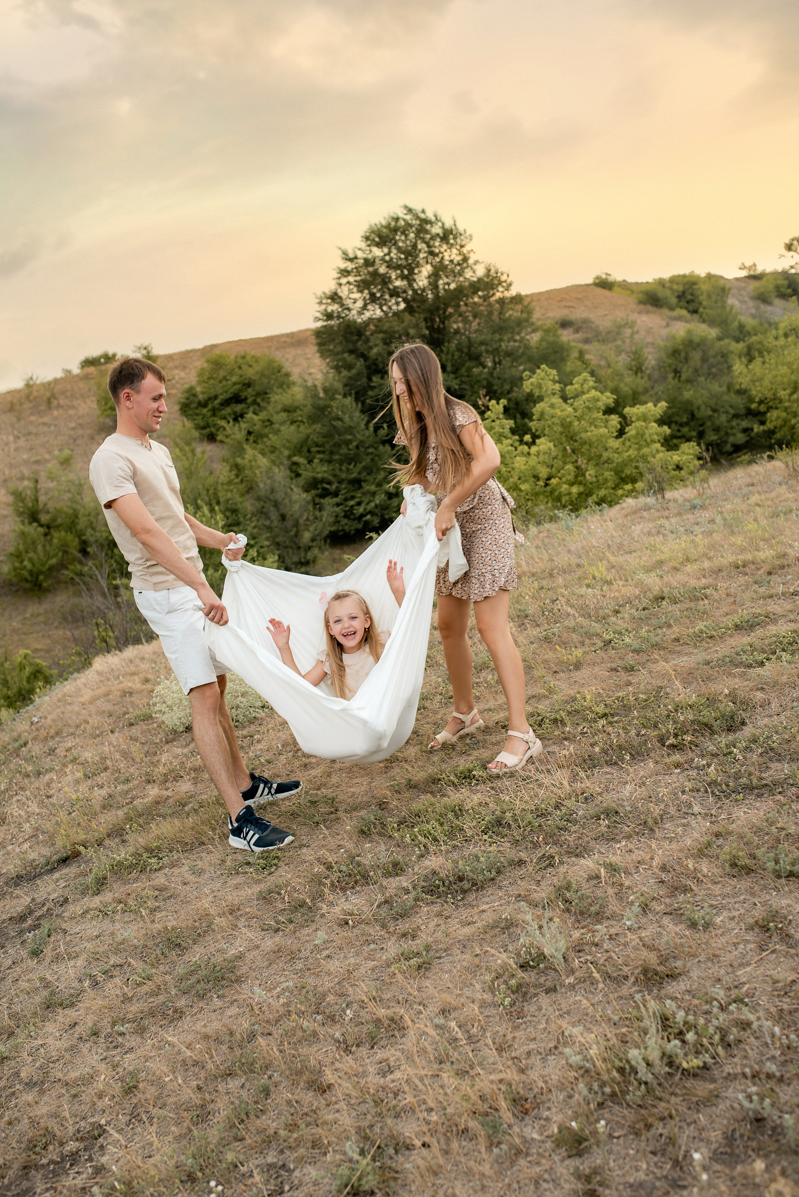 Семейная съемка на поляне 07.2024. Семейный и детский фотограф Наталья Горда
