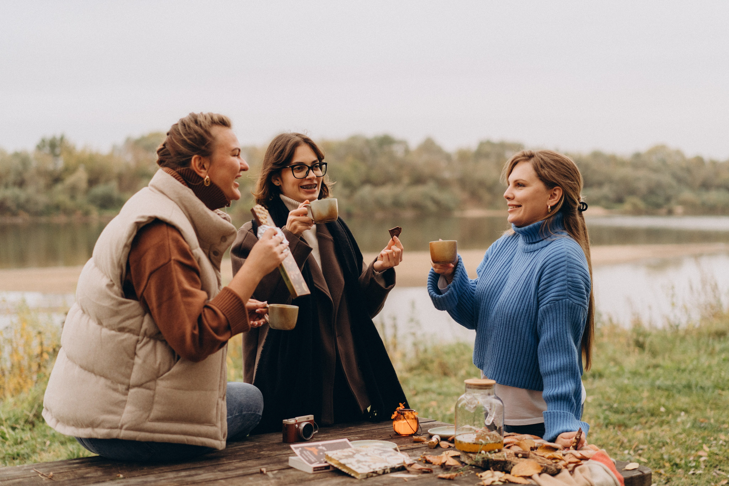 Октябрьская история. Лиза Фирстова — самый добрый фотограф