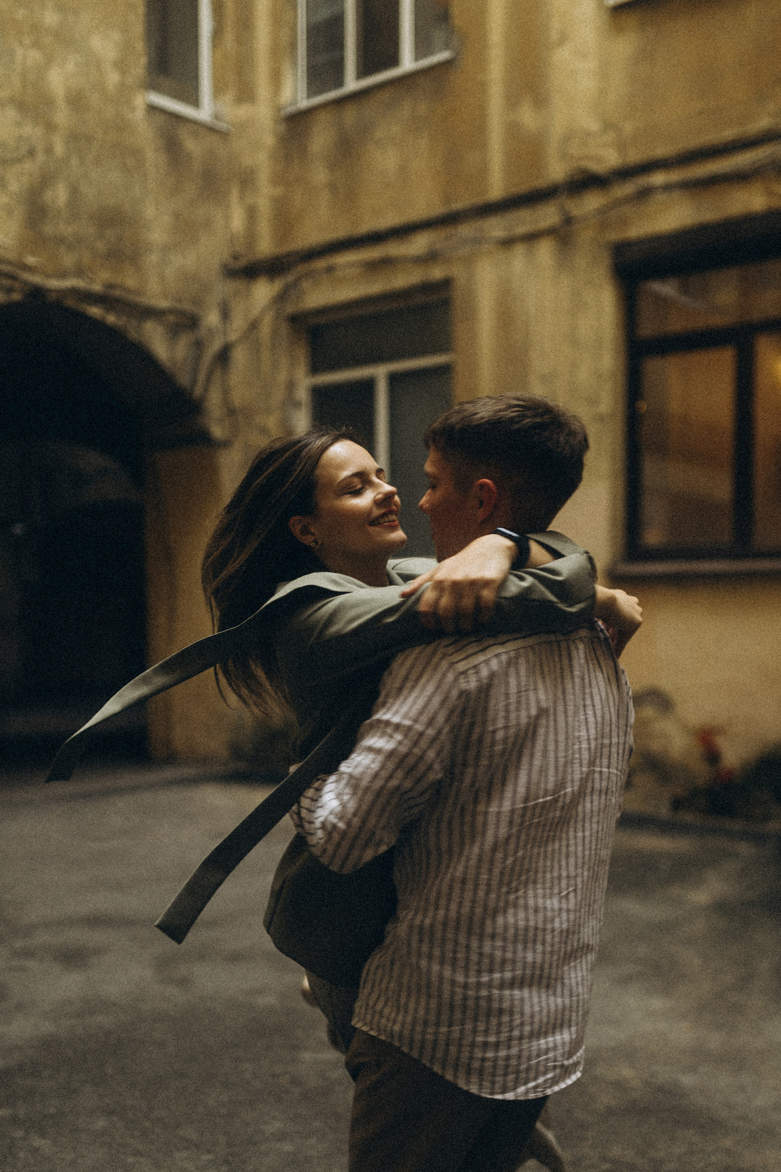 Улицы ждали именно нас. Фотограф в Санкт Петербурге Лара Великова