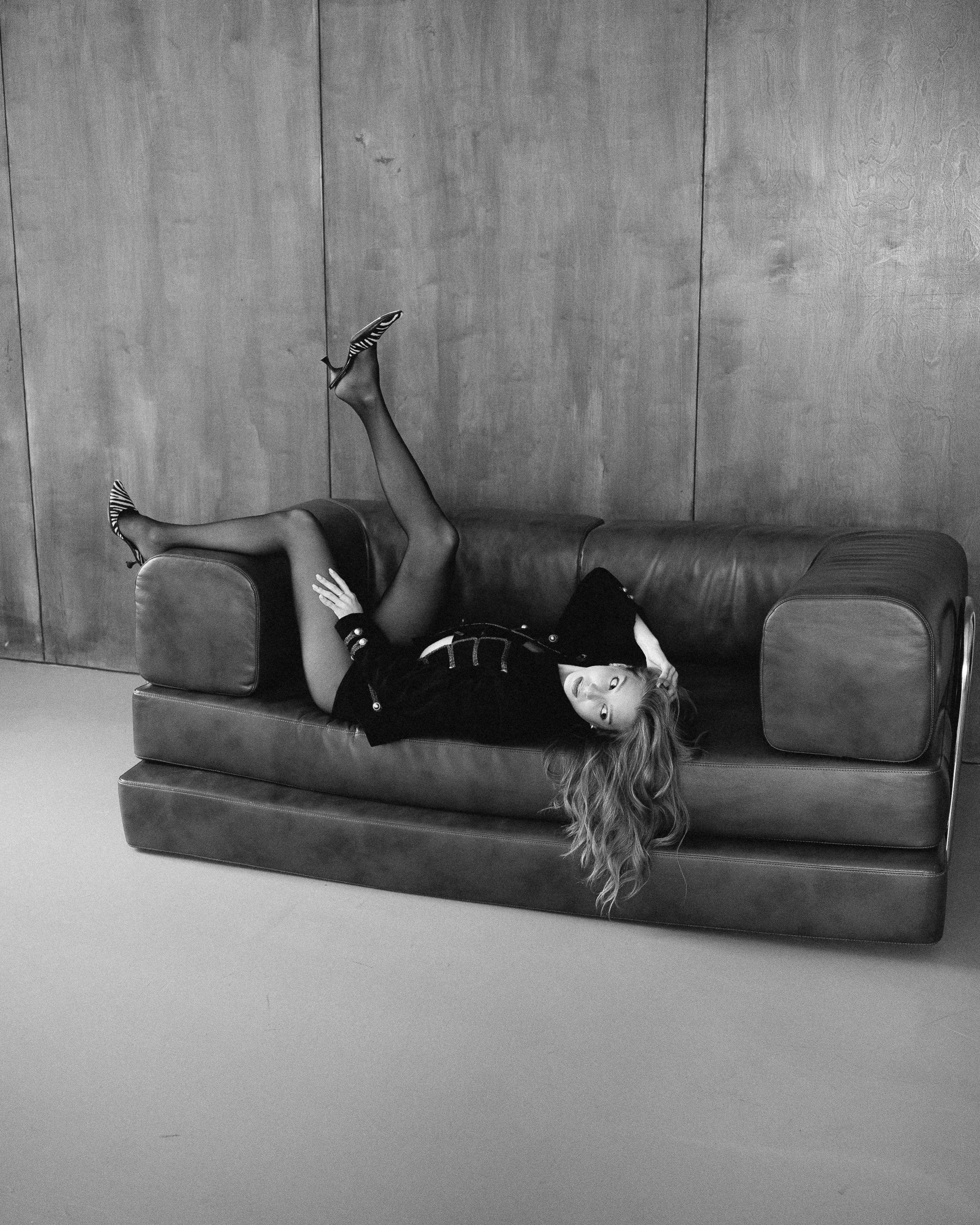 Фотосессия в студии WOOD