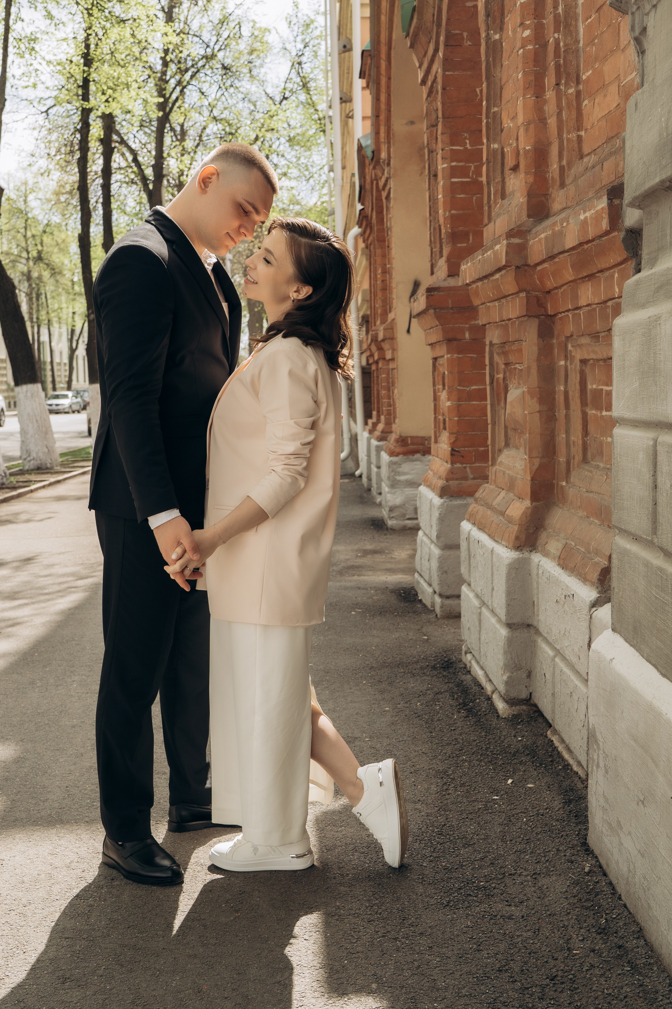 Советская площадь (Пушкина, 95). Свадебный фотограф в Уфе Лилия Сова