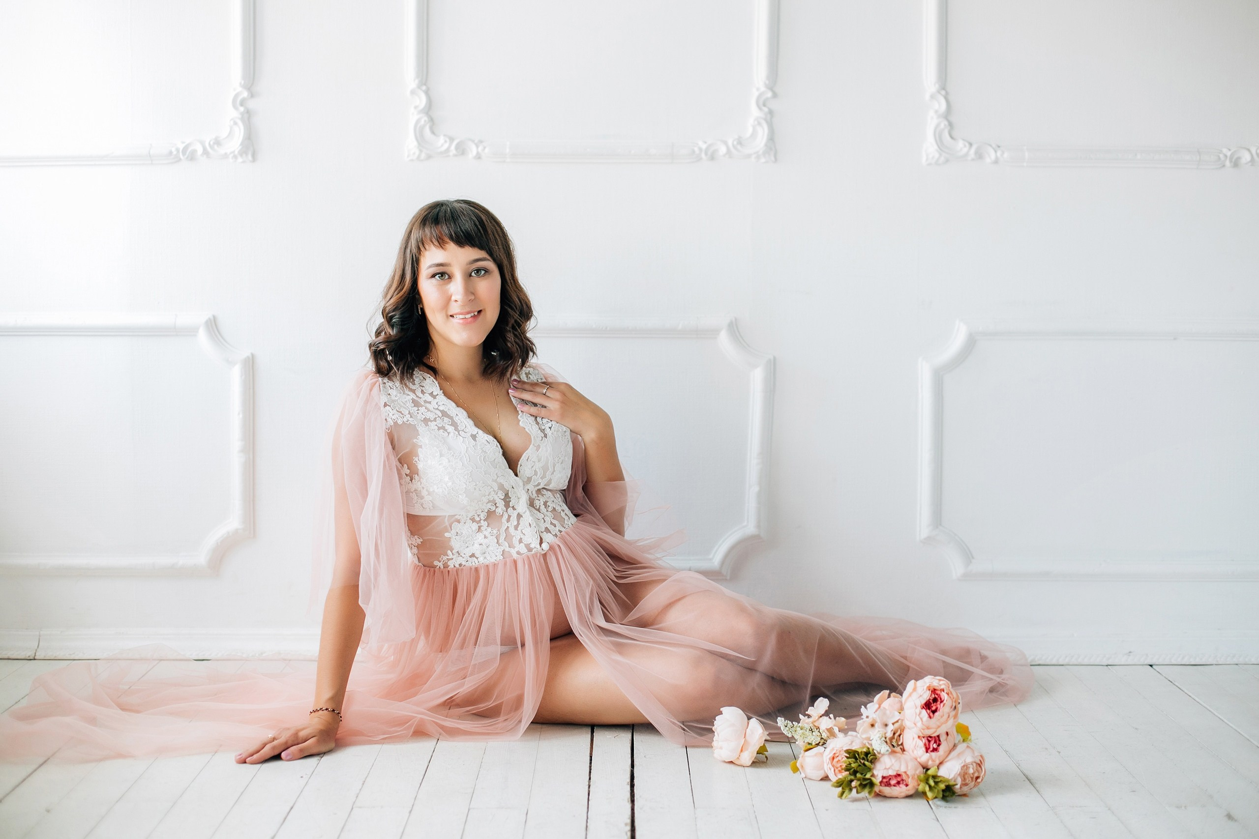 Пеньюары для беременных. Фотостудия Малина в городе Улан-Удэ. Фотограф Ирина Жарникова