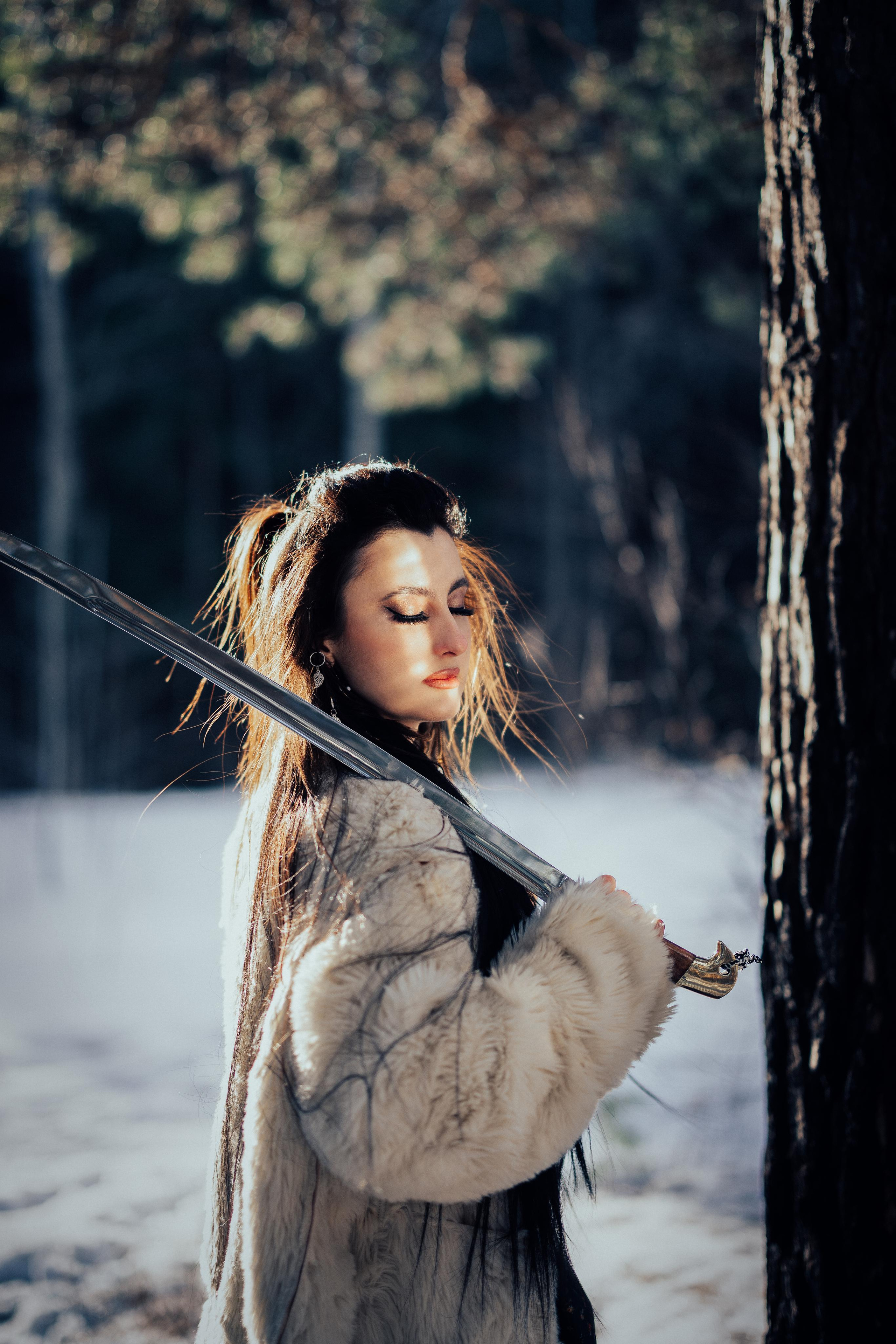 Танец с саблями. Портретный арт-фотограф в Екатеринбурге Алена Нестерова
