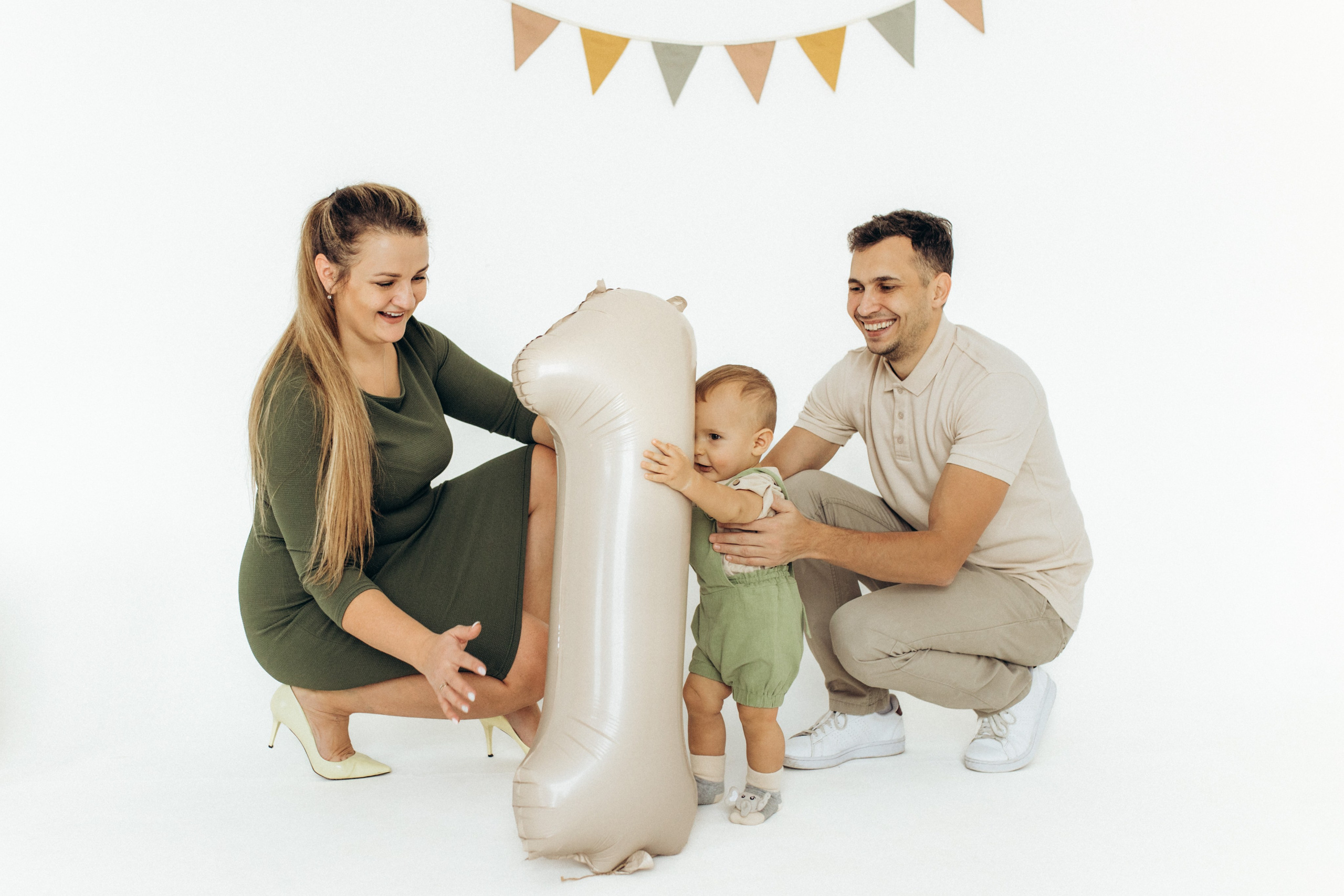 Семейные фото на годиках. Фотограф новорожденных Серпухов, Протвино, Москва I Марина Бурмистрова