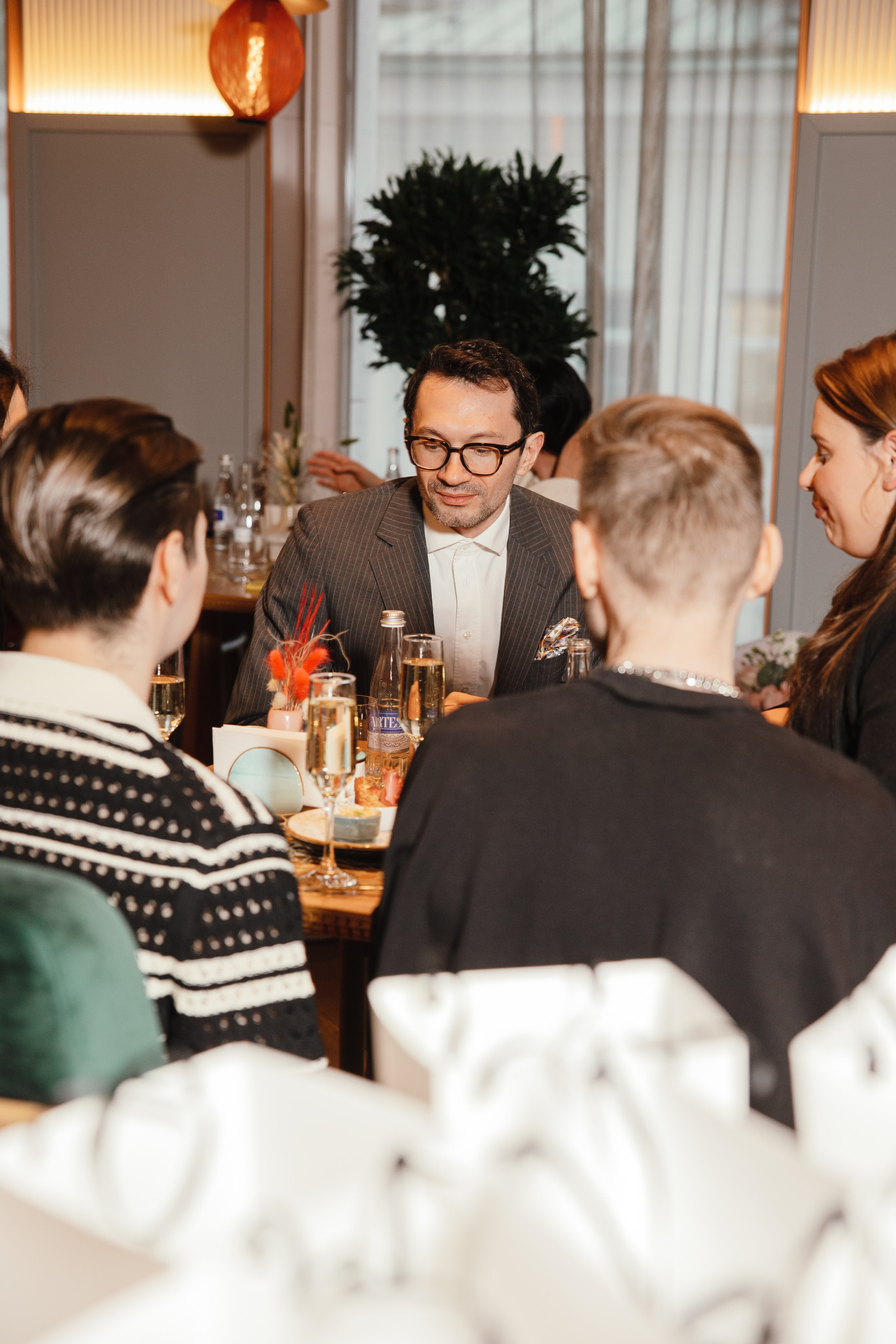 Презентация Russian Fashion Dom в ресторане Shagal. Контент фотограф в Москве и области Елена Кулакова