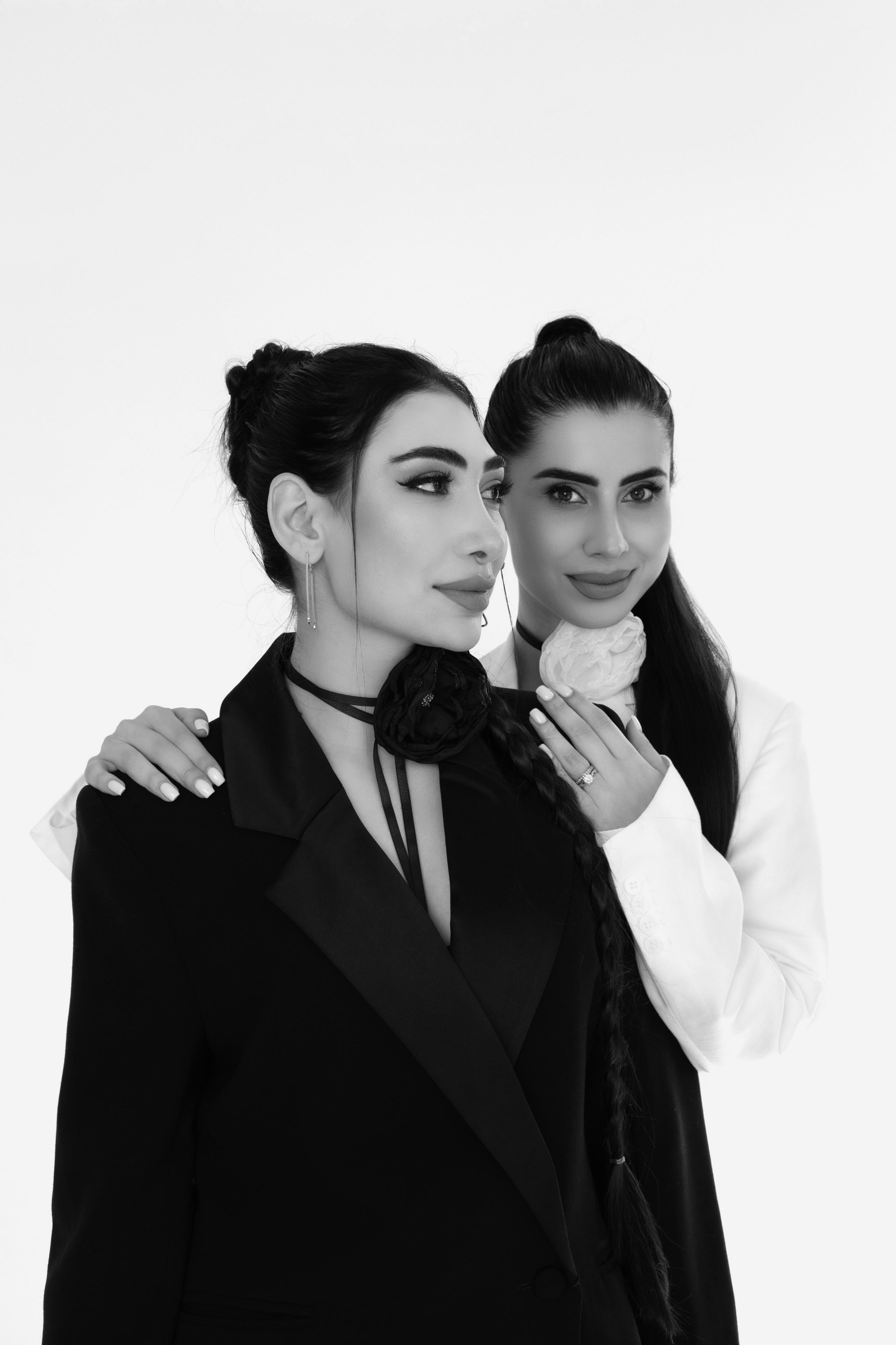 Каролина и ее сестра Сюзанна. Фотограф в г. Москве Армина Карапетян