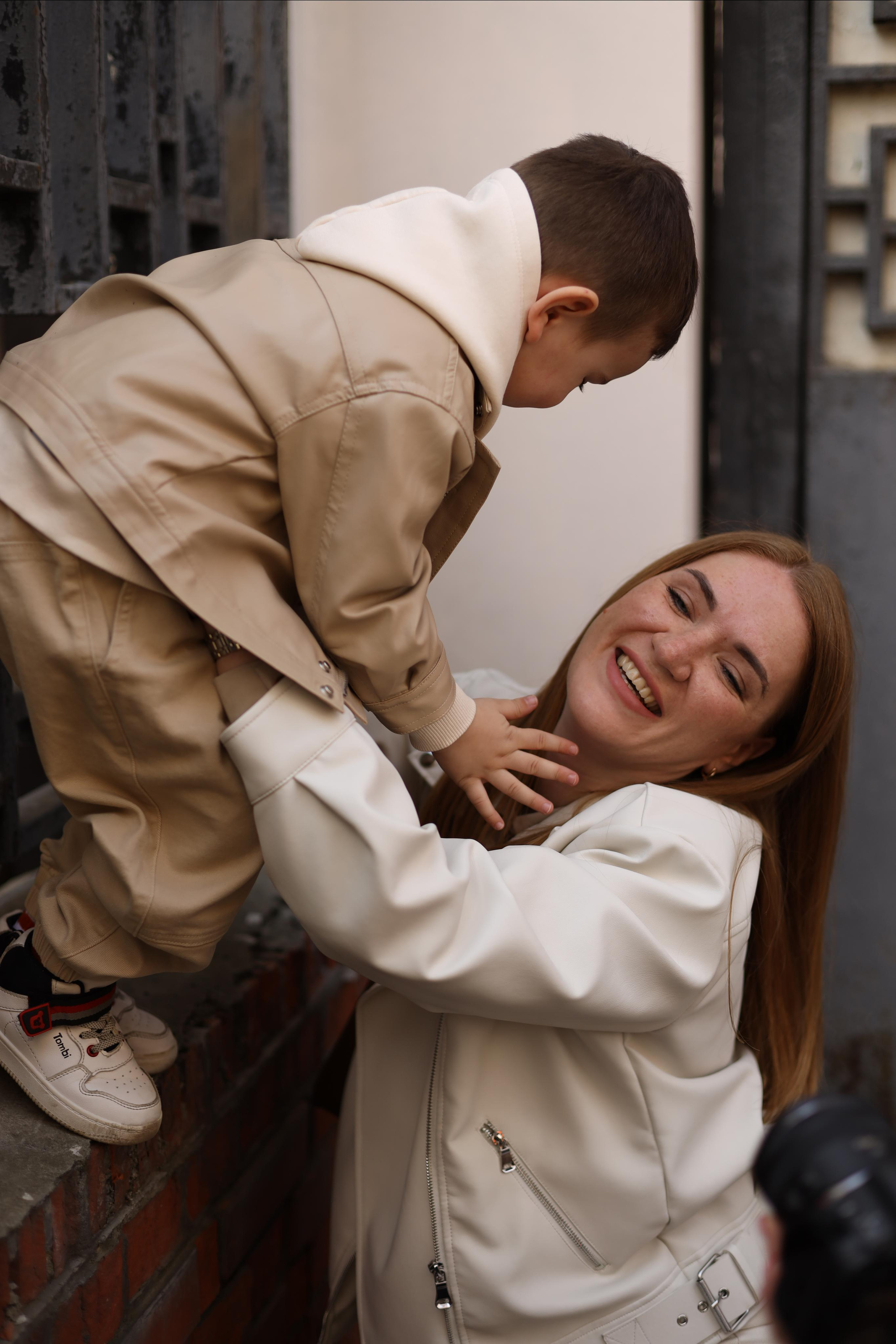 Кристина и ее сыночек. Фотограф в г. Москве Армина Карапетян