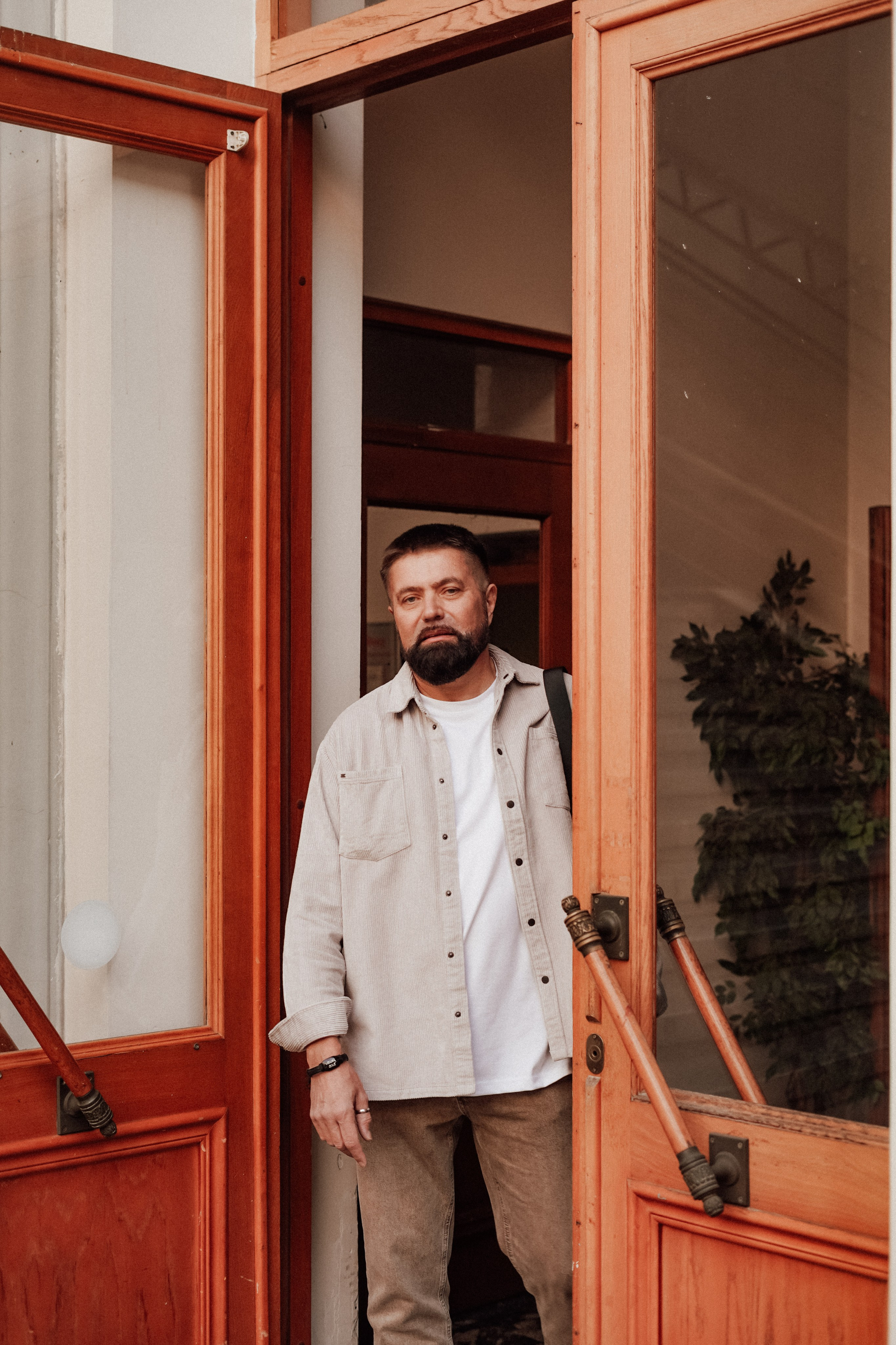 Фотосессия для Николая в морпорту и на ж/д вокзале Сочи. Фотограф в Сочи и Абхазии | Фототуры | September Air