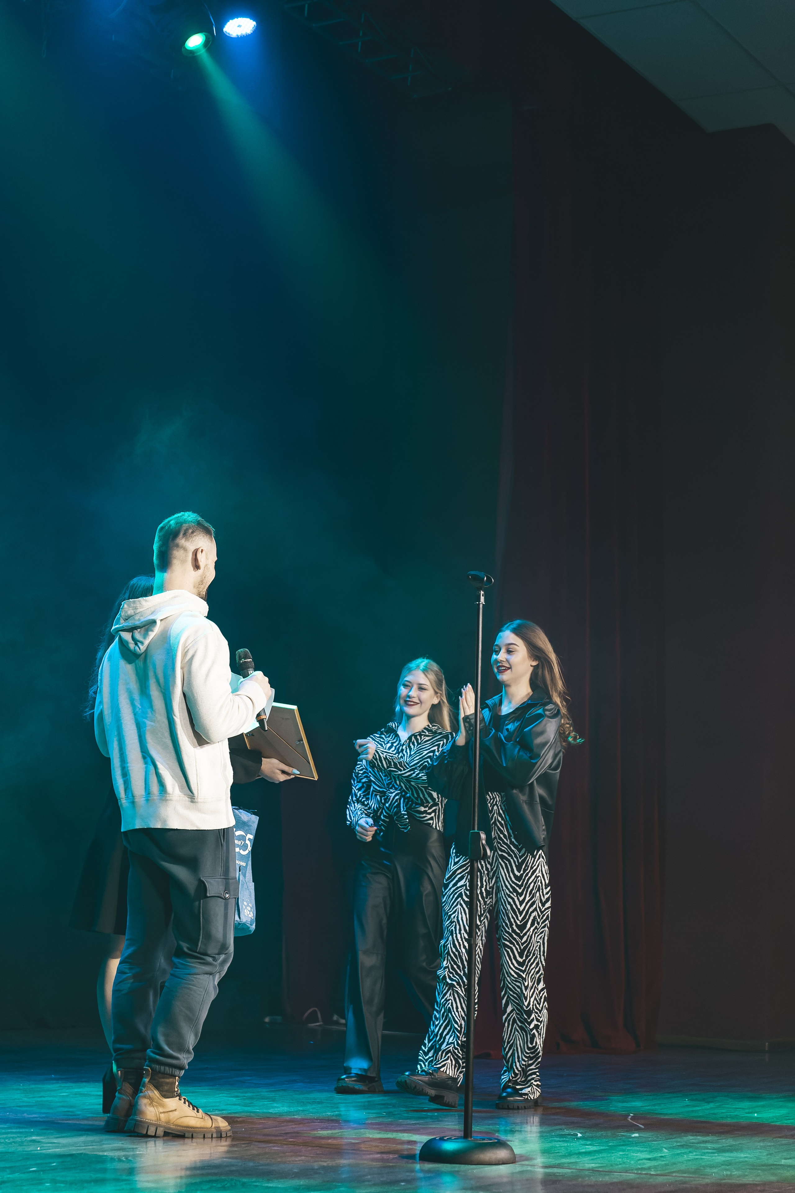 СмолГУ — Зеленое Яблоко — 2023. Галаконцерт. KiPPER Gallery — Фотограф