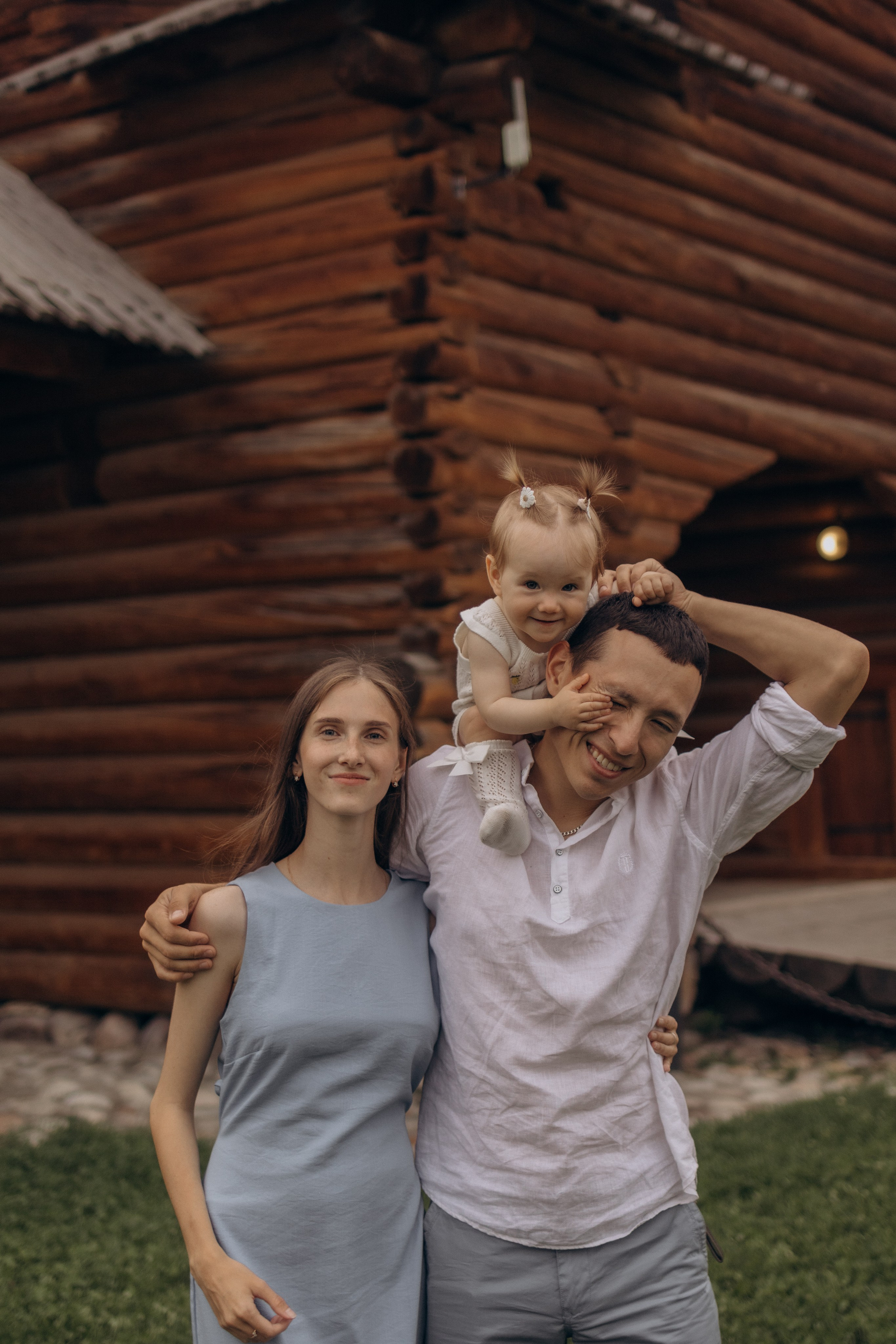 Роман, Мария и Алиса. Семейный фотограф Москва