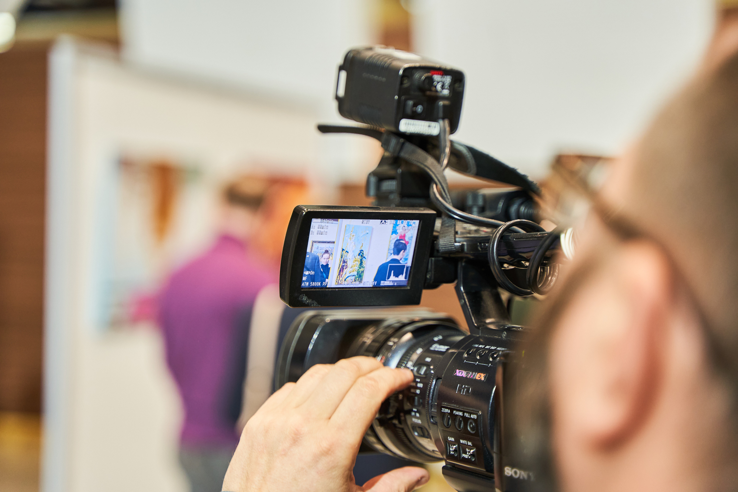 Выставка «Шел по городу волшебник». Фотограф Вика Фадина, Екатеринбург