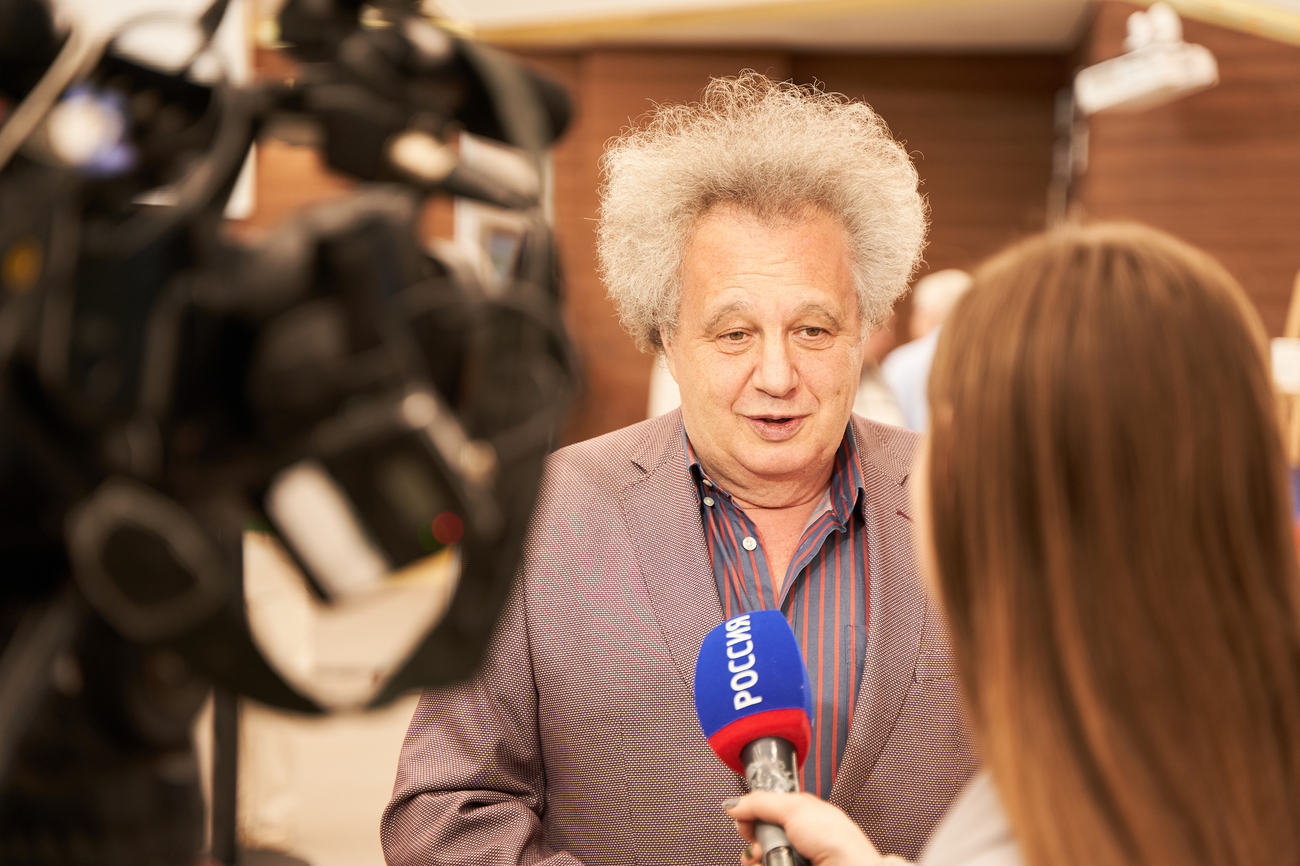 Выставка «Шел по городу волшебник». Фотограф Вика Фадина, Екатеринбург