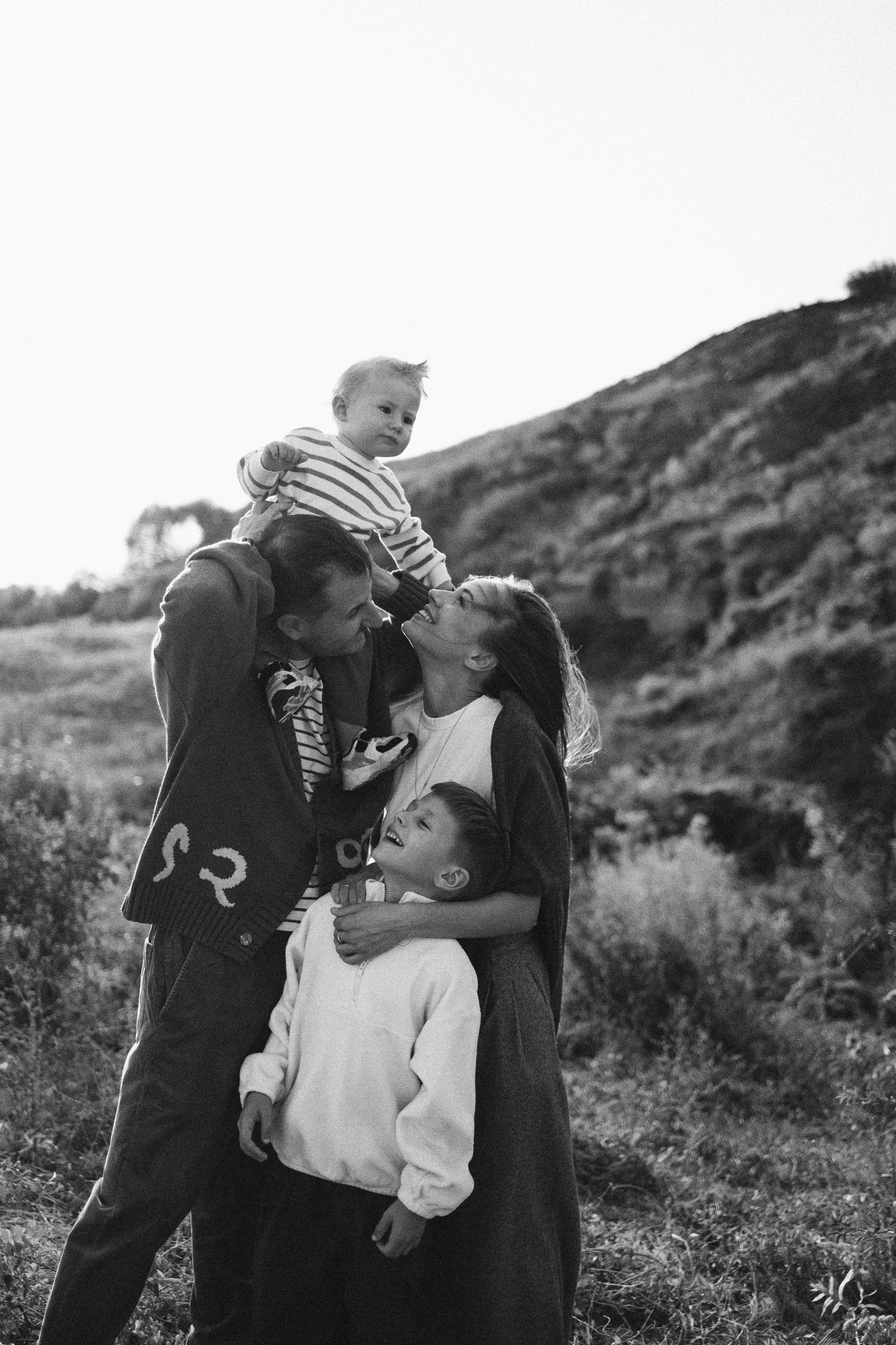 Семейная история, закат в Мержаново. Семейный и детский фотограф, таганрог, ростов-на-дону