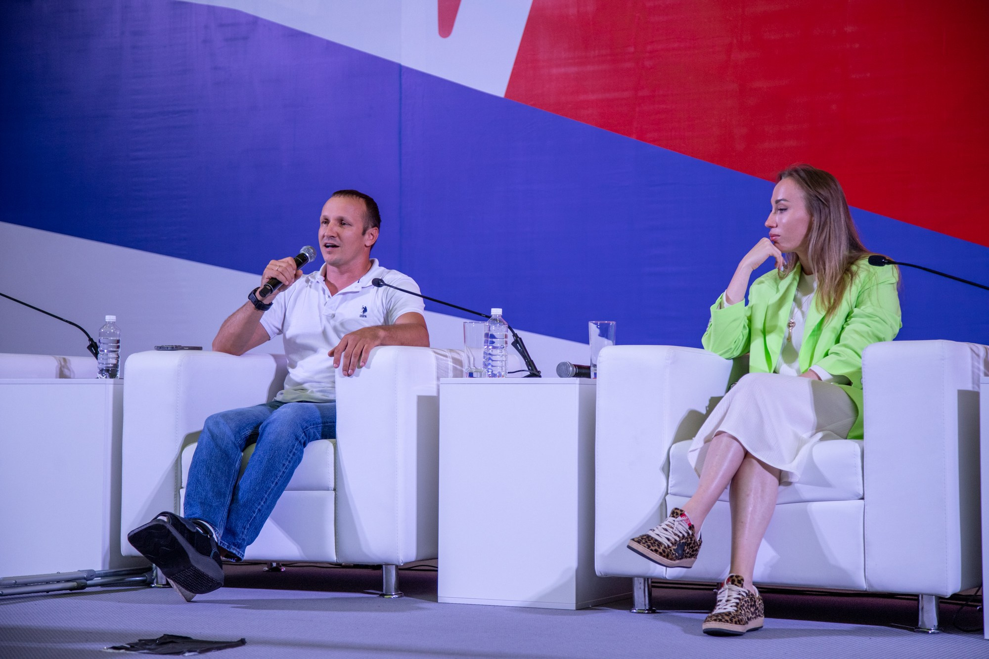 Первый фестиваль Движения Первых в Краснодаре. Репортажный, промышленный и маркетплейс-фотограф Дмитрий Чернат