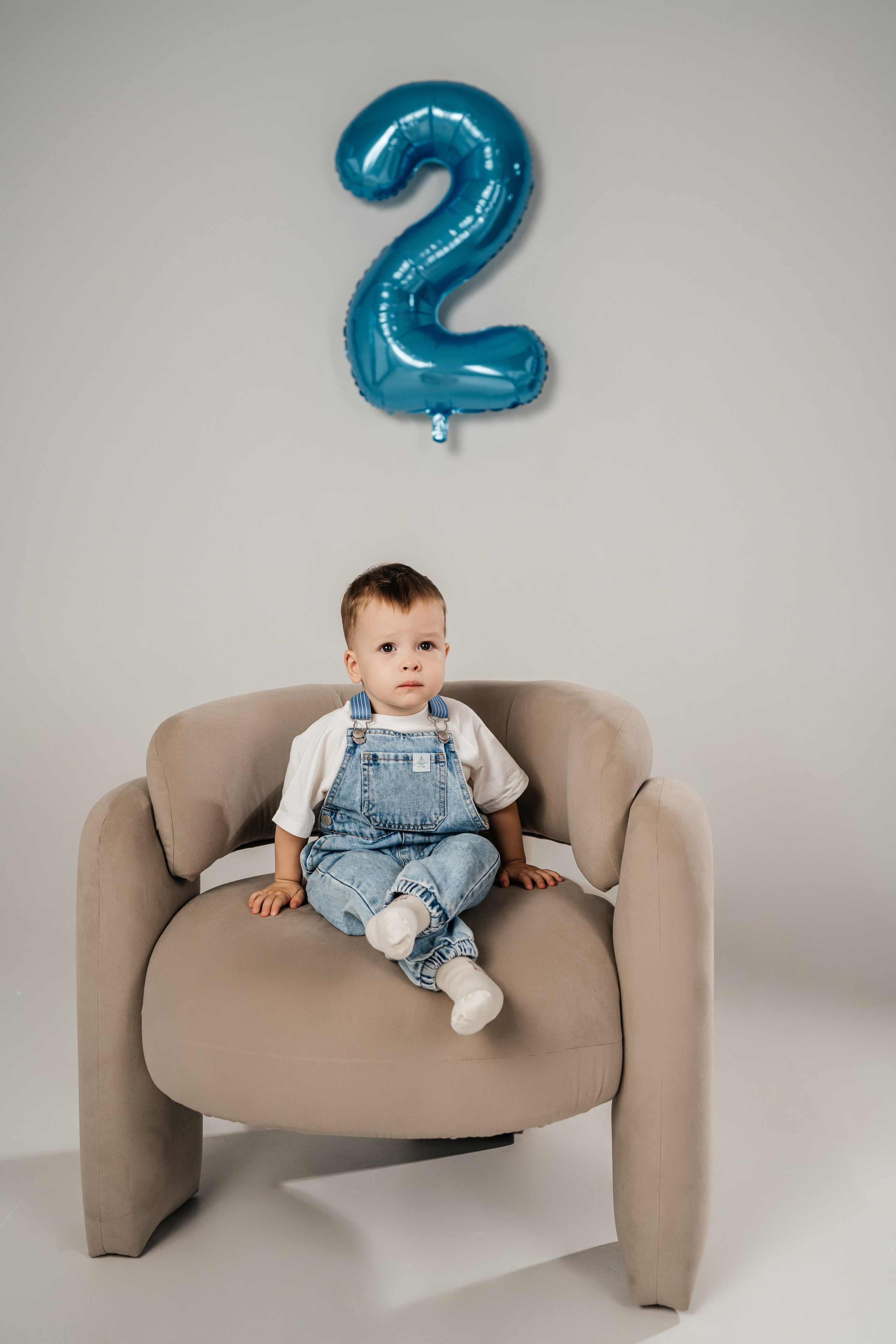 Семейная фотосессия в студии. Фотограф в Каменске-Шахтинском Ольга Сагал