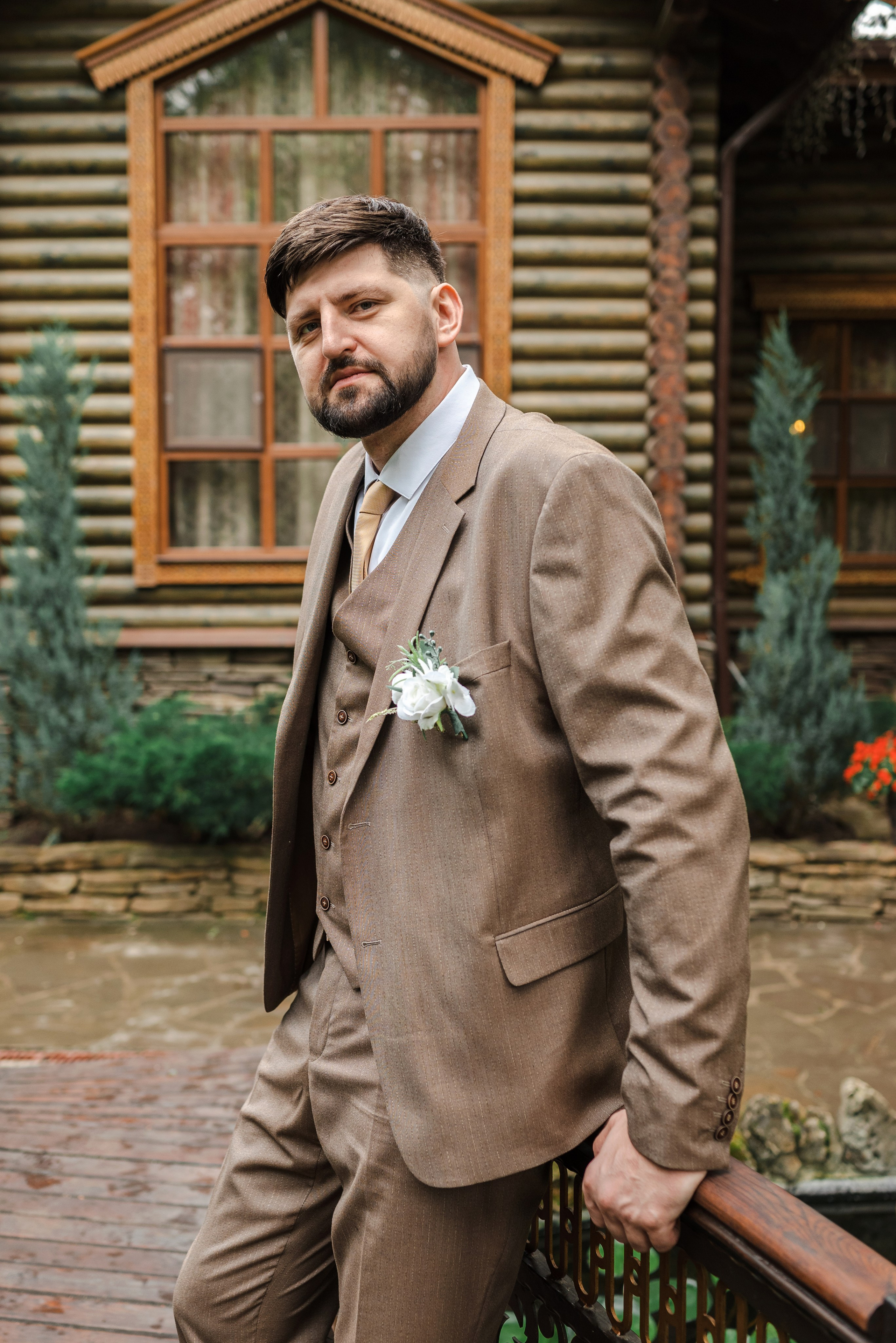 Свадебная фотосессия на природе, в парке Лога, Каменск-Шахтинский. Фотограф в Каменске-Шахтинском Ольга Сагал