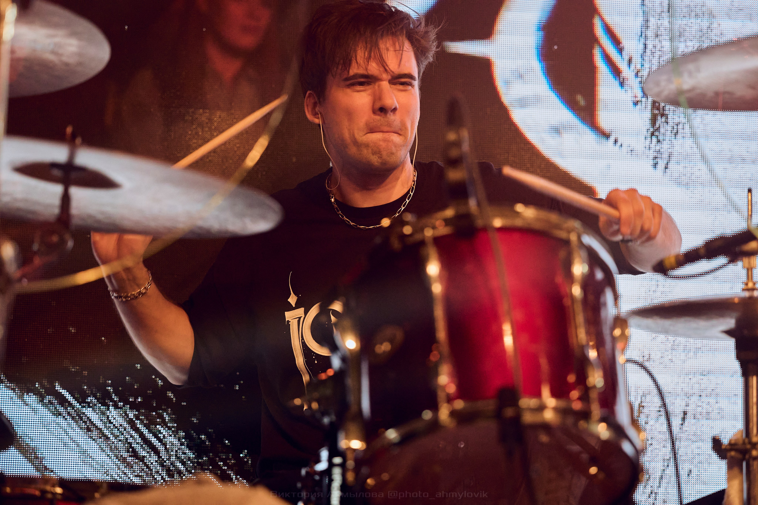 26.06.2024 iOstra 16 Тонн. Виктория Ахмылова. Фотограф в Москве