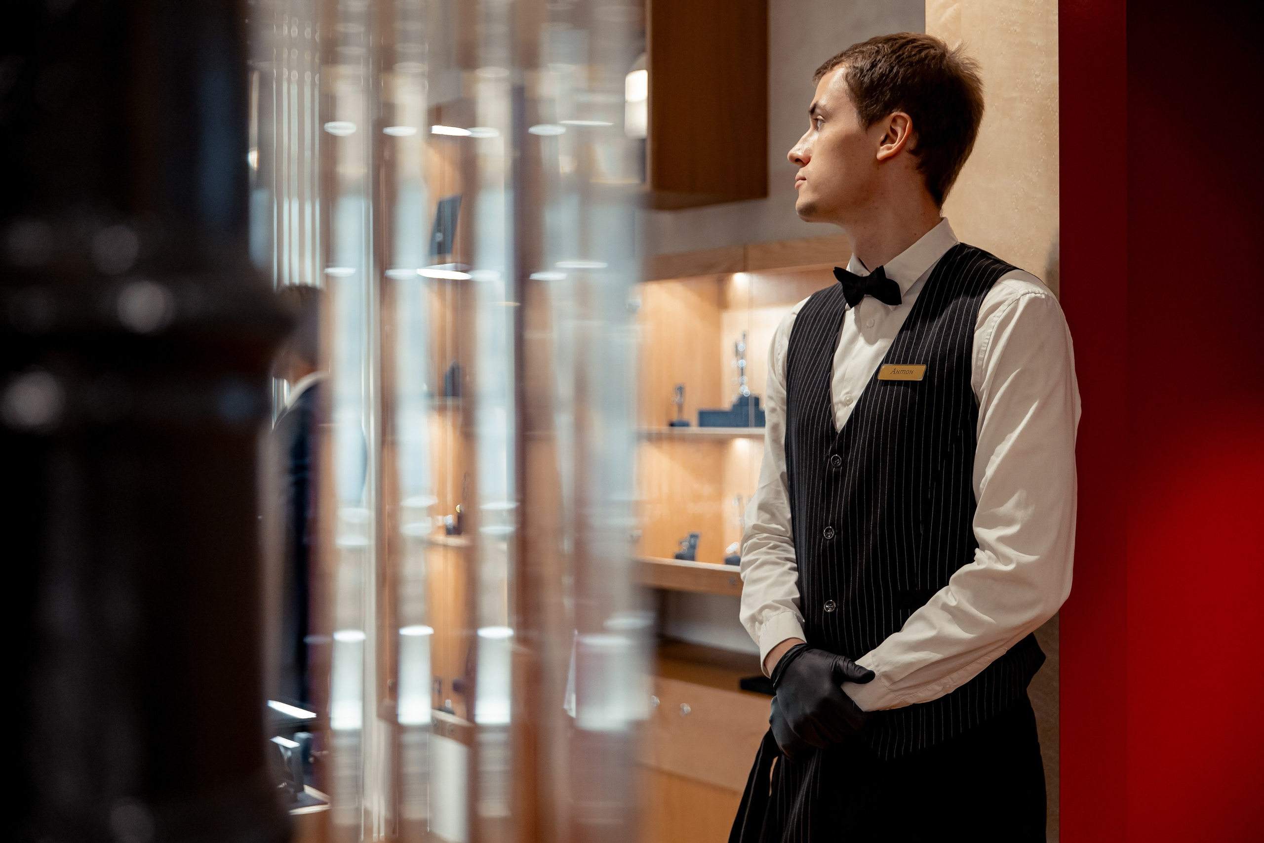 Презентация коллекции цветных драгоценностей в Le Noir. Главная