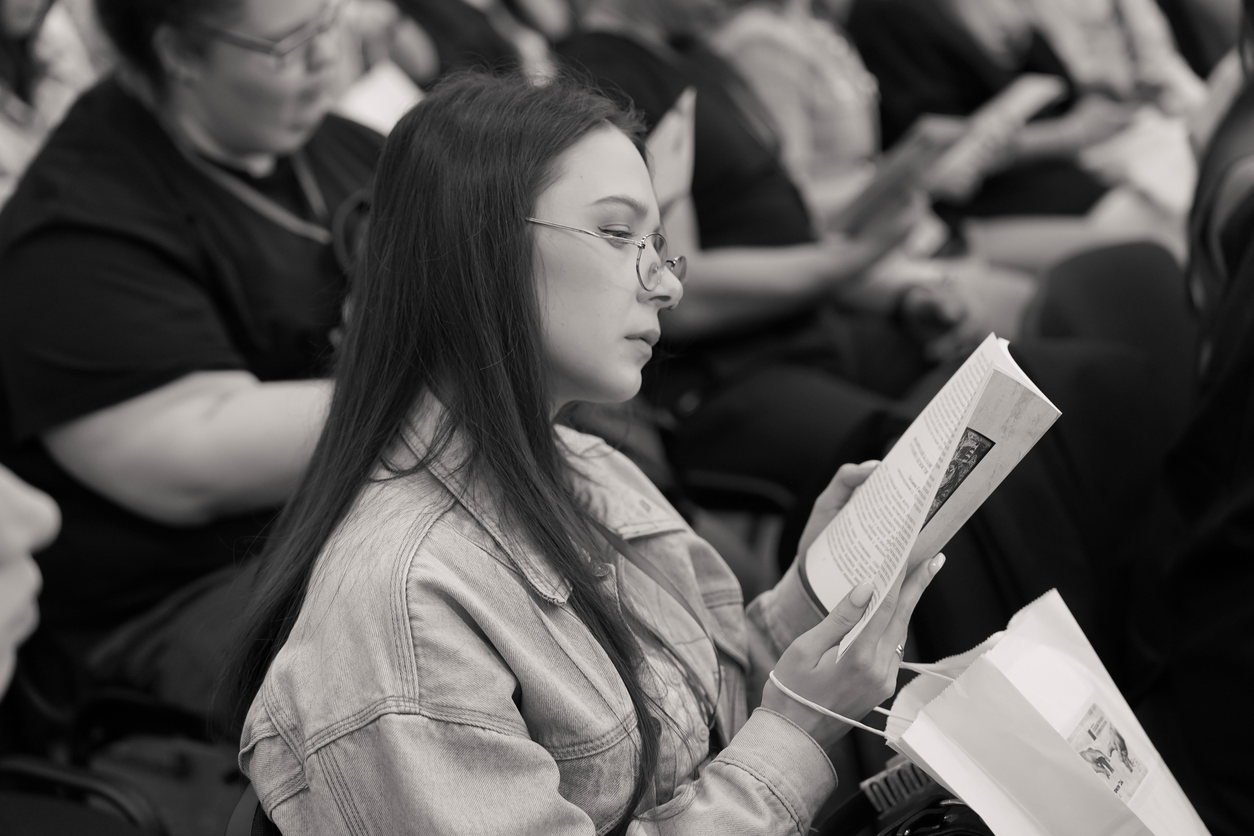 Гештальт-конференция «Телесный процесс, от теории к практике» 2024. Фотограф с психологическим образованием