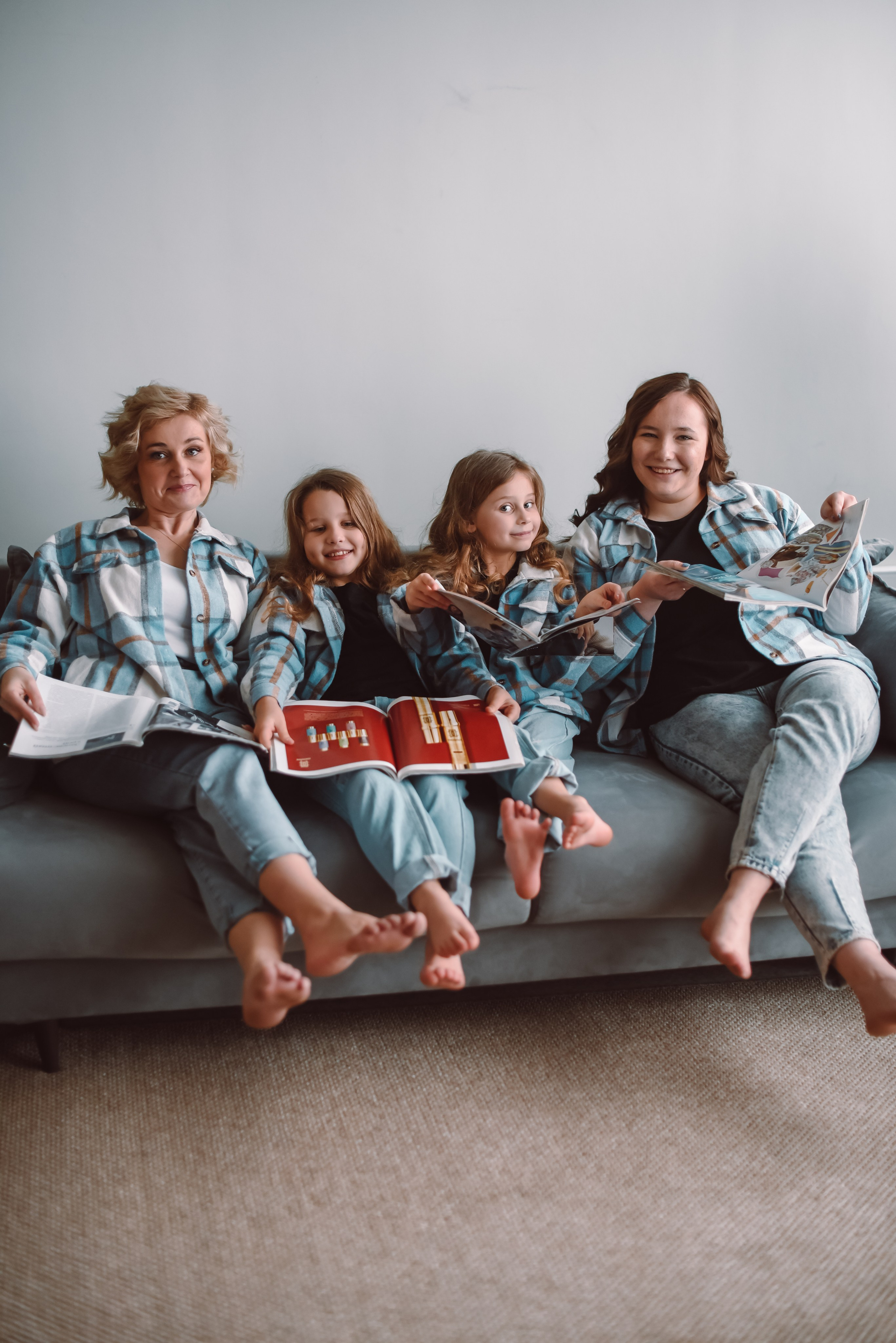 Мама с дочерьми. Семейный и детский фотограф во Фрязино, Ивантеевке и Щелково Матвеева