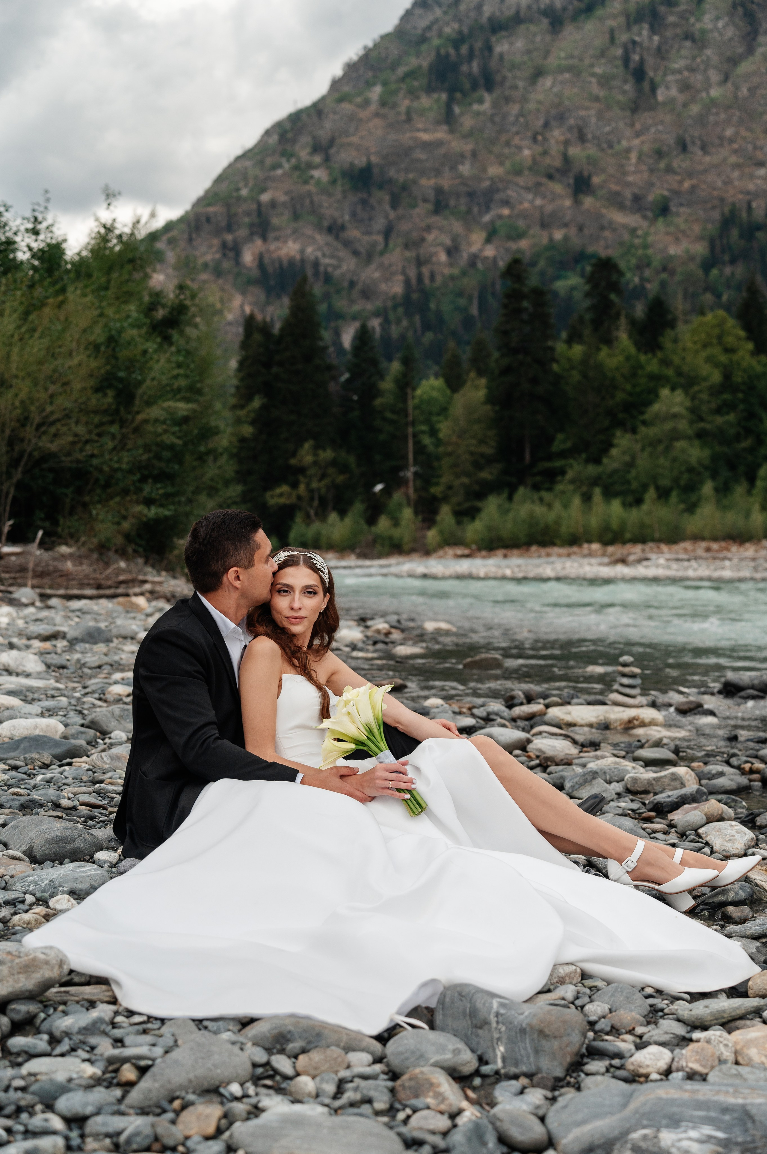 Горная свадьба Рината и Регины (09.09.24). Свадебный и travel фотограф в Волгограде, Сочи, Домбае, Европе