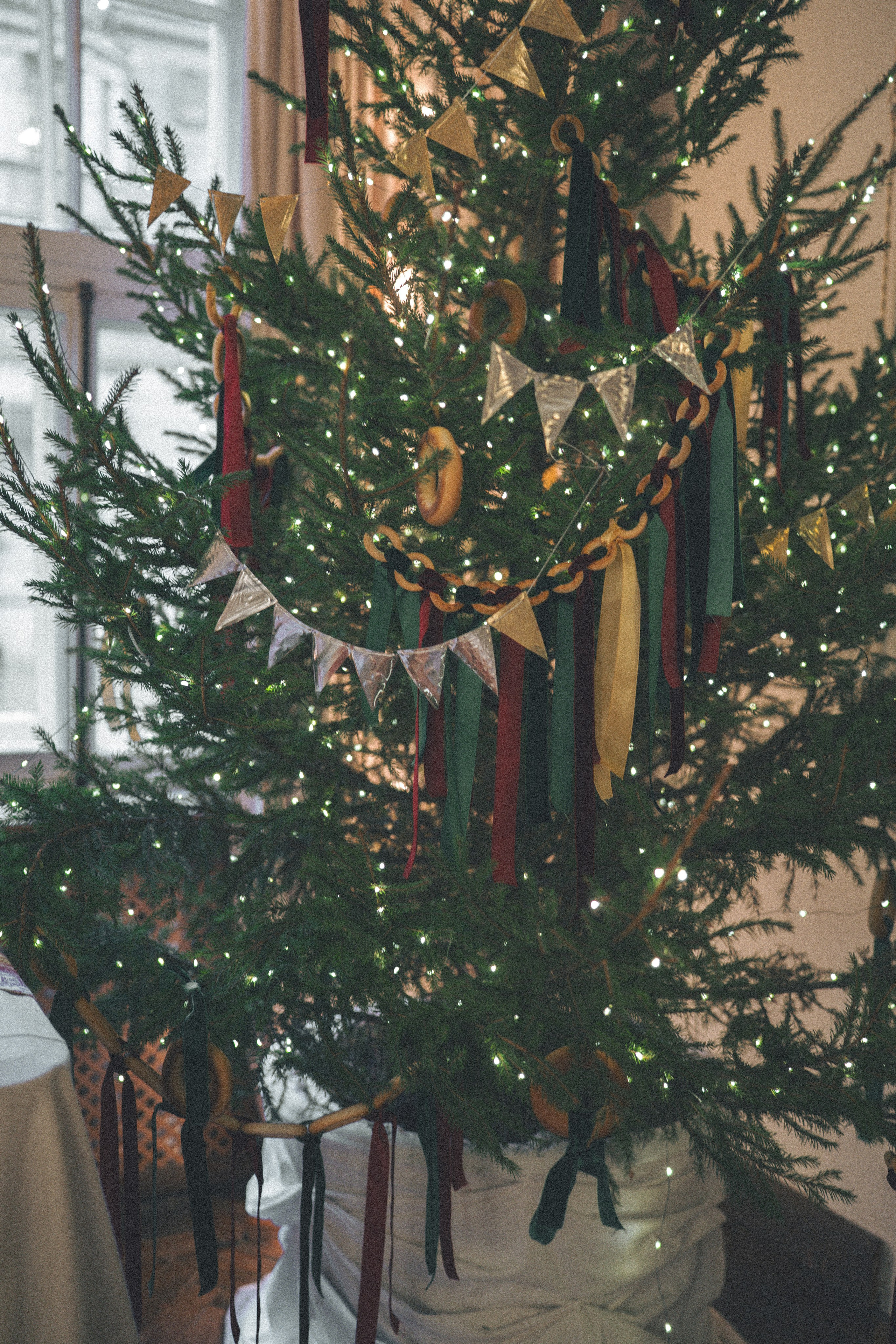 ФОТОСЕСИИЯ К НОВОМУ ГОДУ В АТМОСФЕРНОЙ СТУДИИВ ЦЕНТРЕ ПИТЕРАИ ВИНТАЖНЫЙ ОБРАЗ. Профессиональный фотограф, Санкт-Петербург — Виктория Богомолова